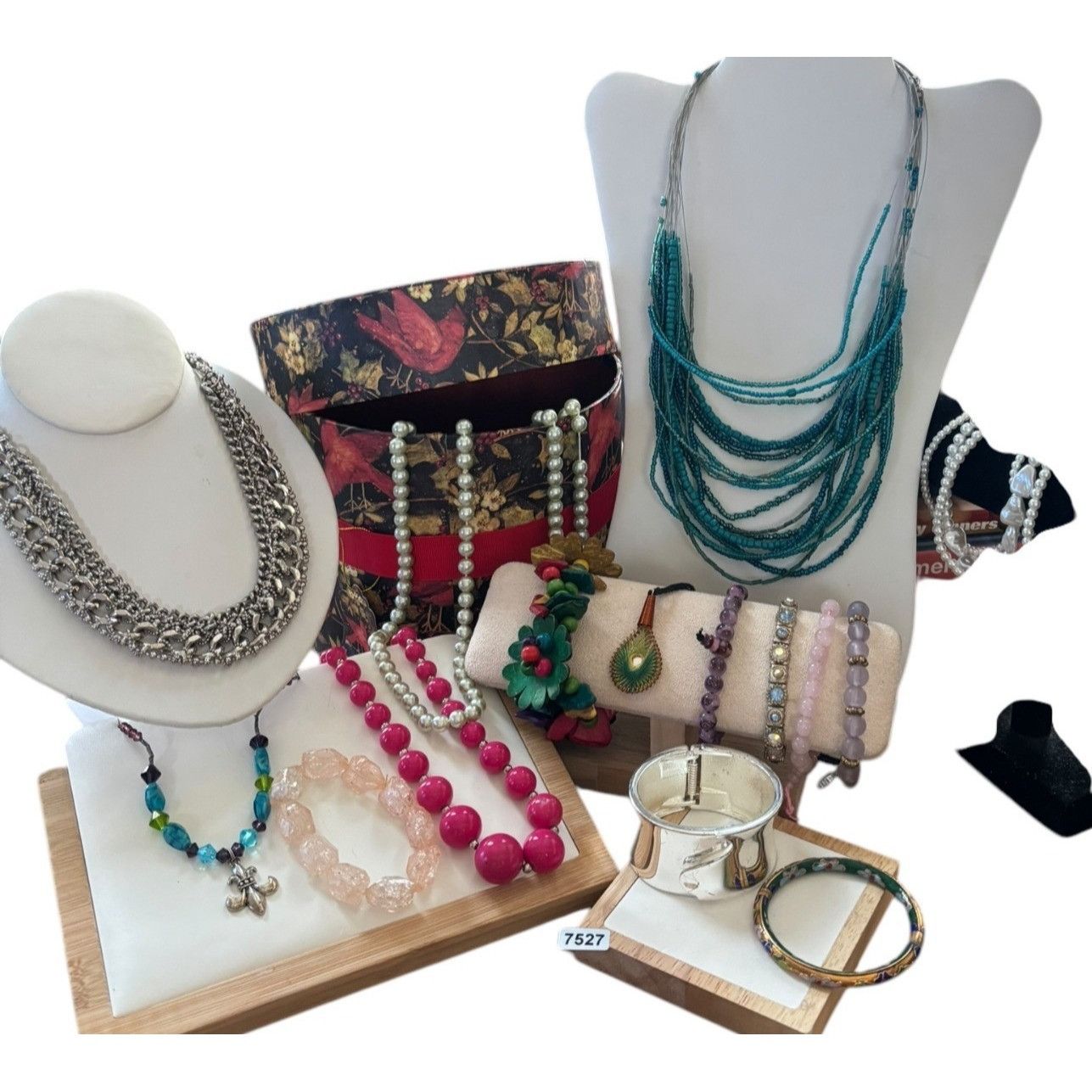 Other Gift box filled with Assorted Costume Jewelry Collection Wit Size ONE SIZE - 8 Thumbnail