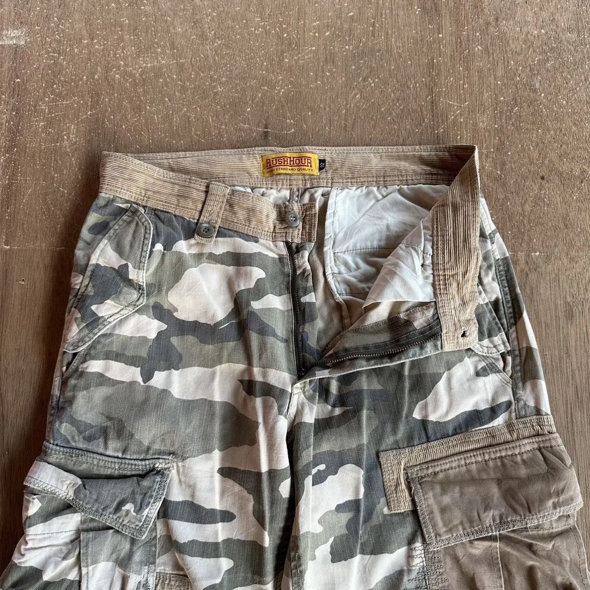 Jungles STEALS💥RUSH HOUR JAPANESE BIG POCKET CAMO BAGGY CARGO PANTS Size US 32 / EU 48 - 6 Thumbnail