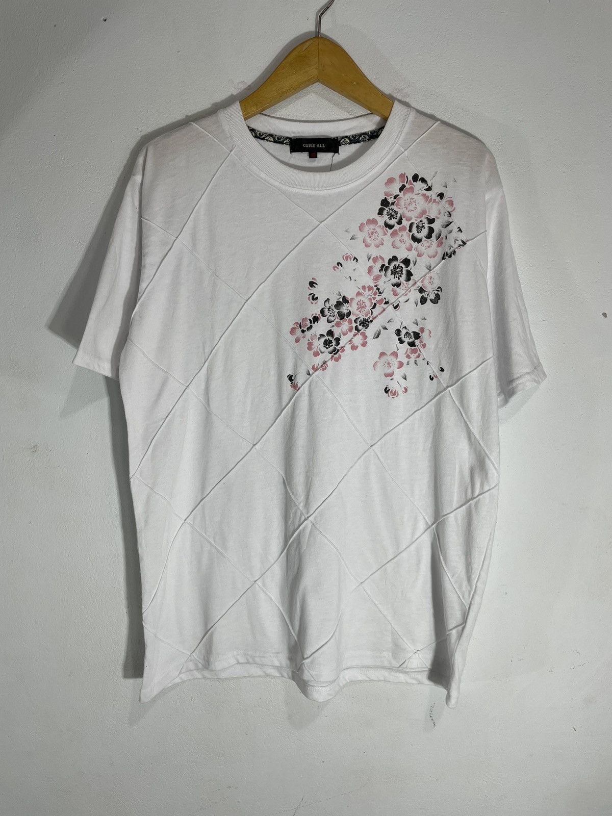 Karakuri Tamashii Japan traditional flower patchwork sukajan tee Size US L / EU 52-54 / 3 - 1 Thumbnail
