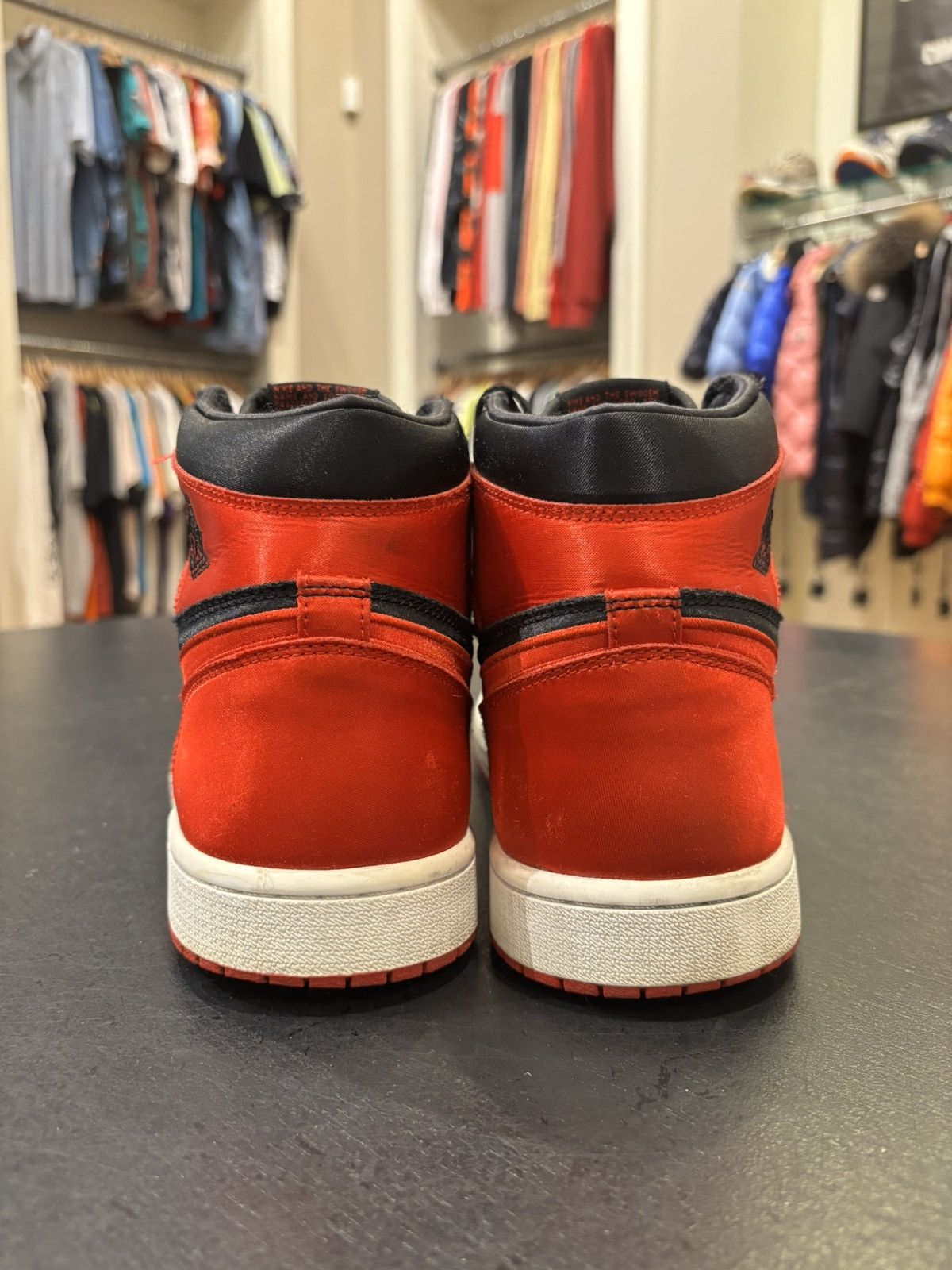 Jordan Brand Jordan 1 Retro High ‘Satin Bred’ Size US 11.5 / EU 44-45 - 5 Thumbnail