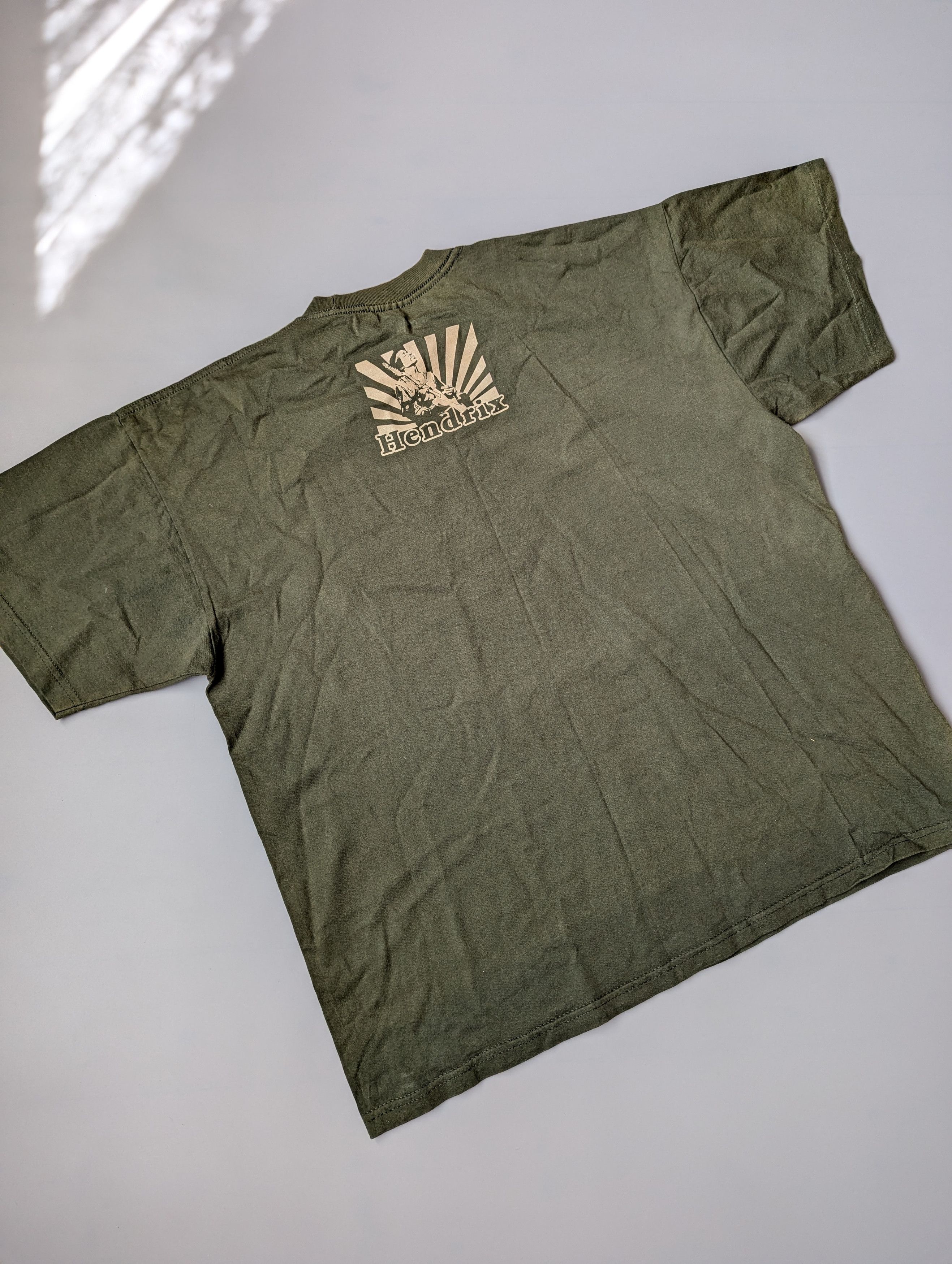 Band Tees × Vintage Vintage 2004 Jimi Hendrix Graphic t shirt Size US XL / EU 56 / 4 - 9 Thumbnail