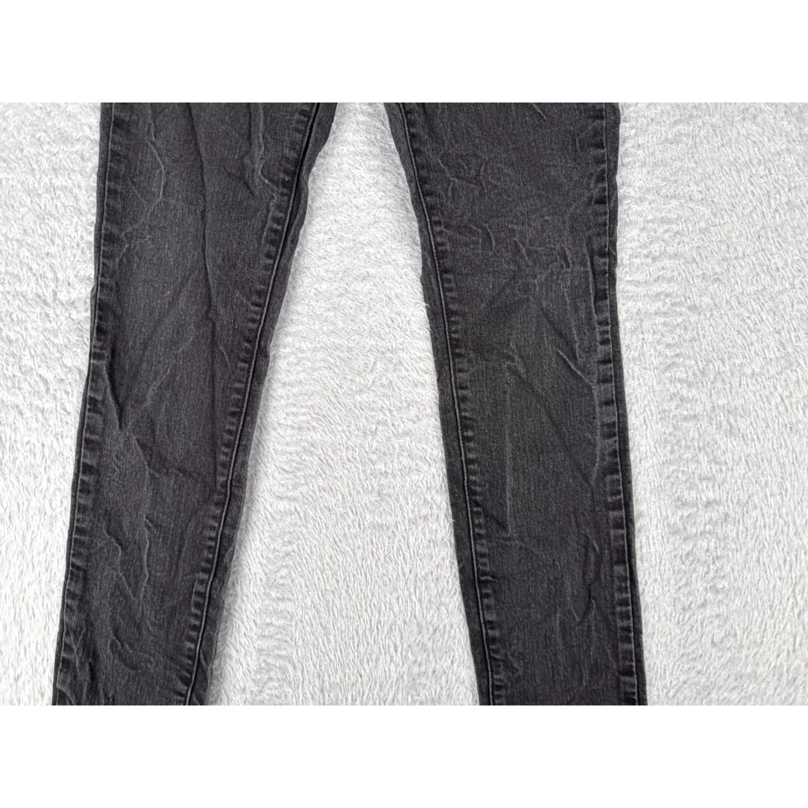Old Navy Old Navy Jeans Women Black Denim The Diva Straight Low Rise Cotton Blend 26x29 2 29in Inseam Slimming Stretch 5-Pocket Vintage No Size 26" / US 2 / IT 38 - 3 Thumbnail
