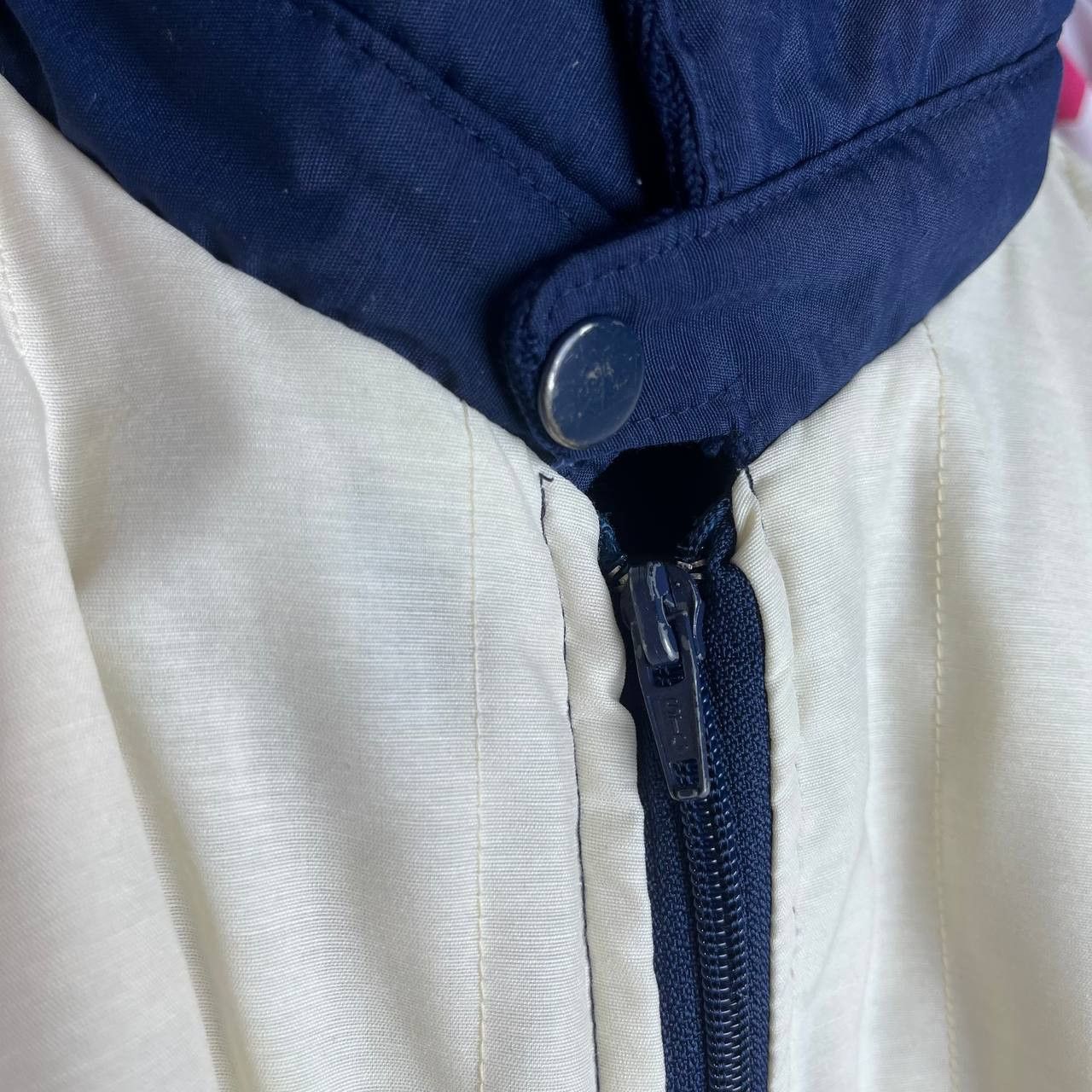Vintage Vintage 80s Rothmans Racing Team F1 Motorcycle Jacket Size US M / EU 48-50 / 2 - 6 Thumbnail