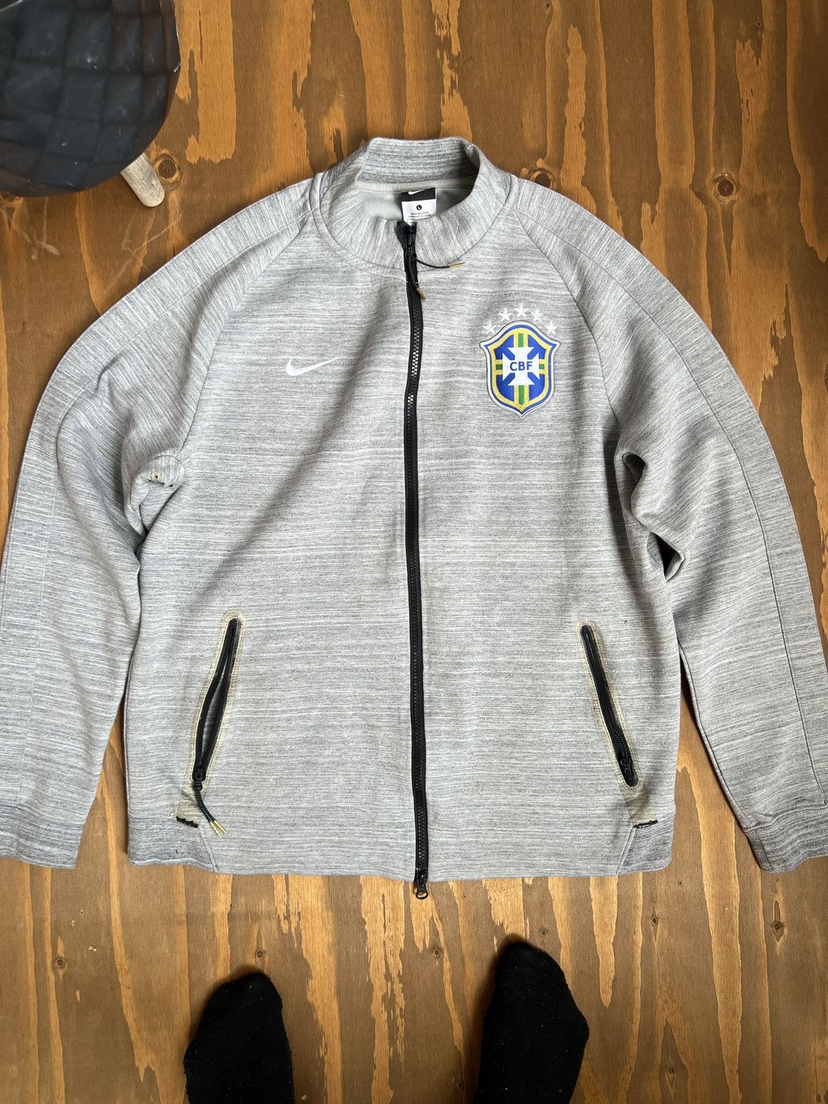 Nike × UEFA Nike Tech Fleece Jacket Brasil L Size US L / EU 52-54 / 3 - 2 Thumbnail