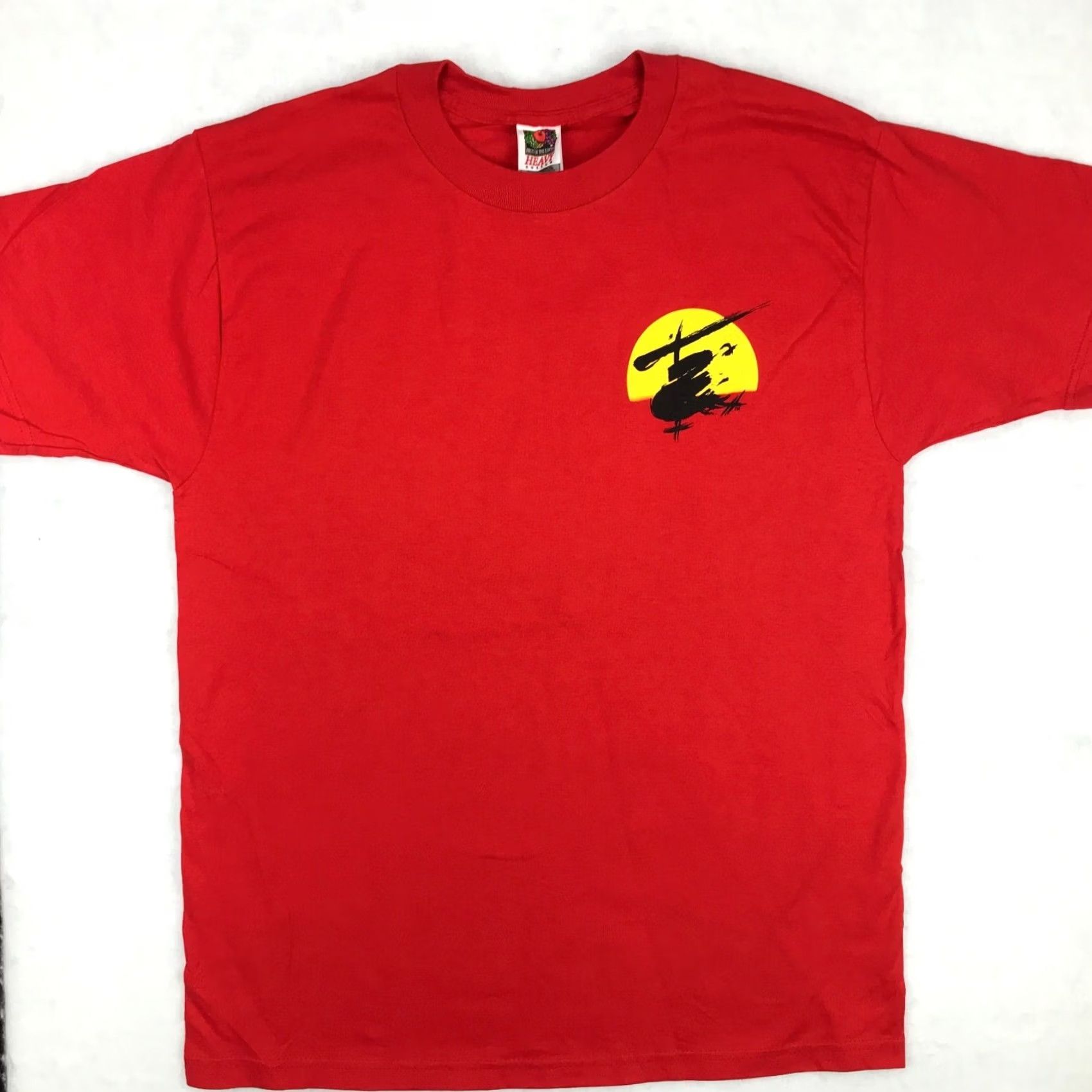 Fruit Of The Loom VINTAGE MISS SAIGON BROADWAY MUSICAL T-Shirt LARGE opera theatre nyc NOS 90s Red Fruit of the Loom Mens Size US L / EU 52-54 / 3 - 2 Thumbnail