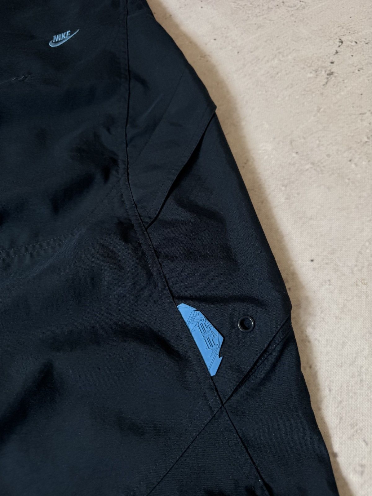 Nike × Vintage NIKE AIR MAX NYLON VINTAGE Y2K BAGGY FIT PANTS SWEATPANTS Size US 34 / EU 50 - 3 Thumbnail