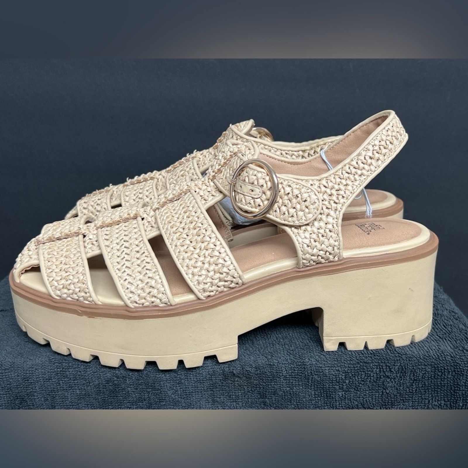 Other NWT Wild Fable Elide Raffia Platform Heels Sandals Size 11 Size US 11 / IT 41 - 1 Thumbnail