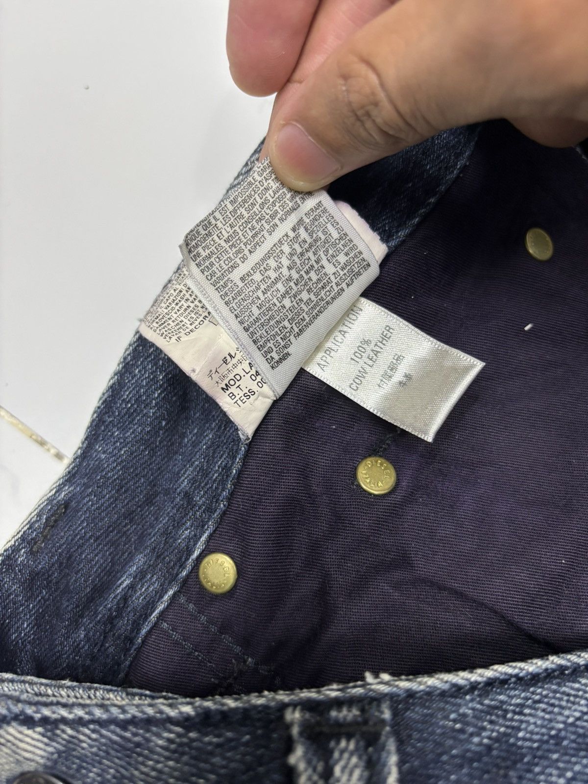 Diesel BAGGY🔥DIESEL DISTRESSED BAGGY DENIM JEANS Size US 33 - 13 Thumbnail