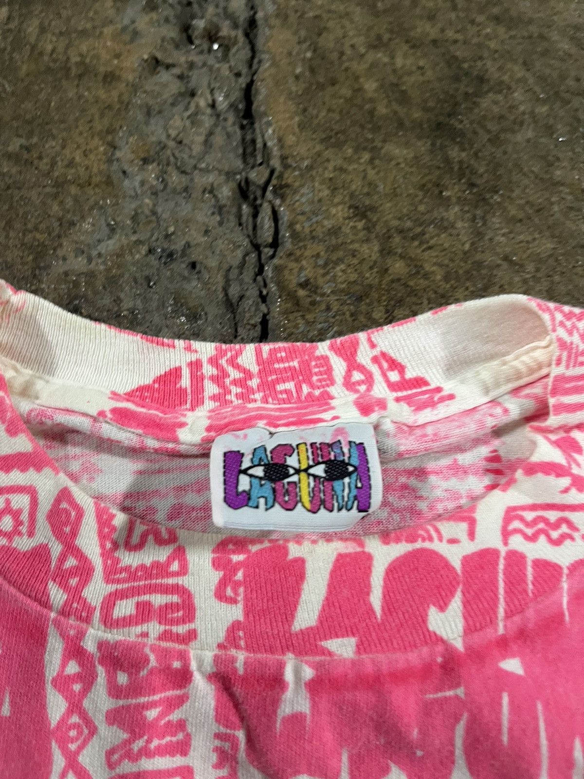 Vintage CRAZY VINTAGE 90s LAGUNA SURFING ALL OVER PRINT TEE SHIRT Size US XL / EU 56 / 4 - 3 Thumbnail