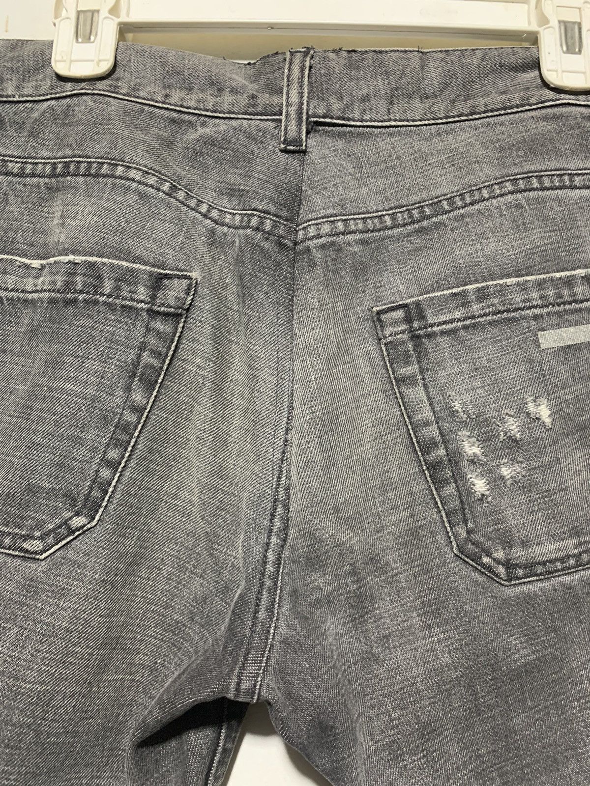 Prada Vtg Prada classic fit distressed jeans washed grey (Re-size) Size US 32 / EU 48 - 9 Thumbnail
