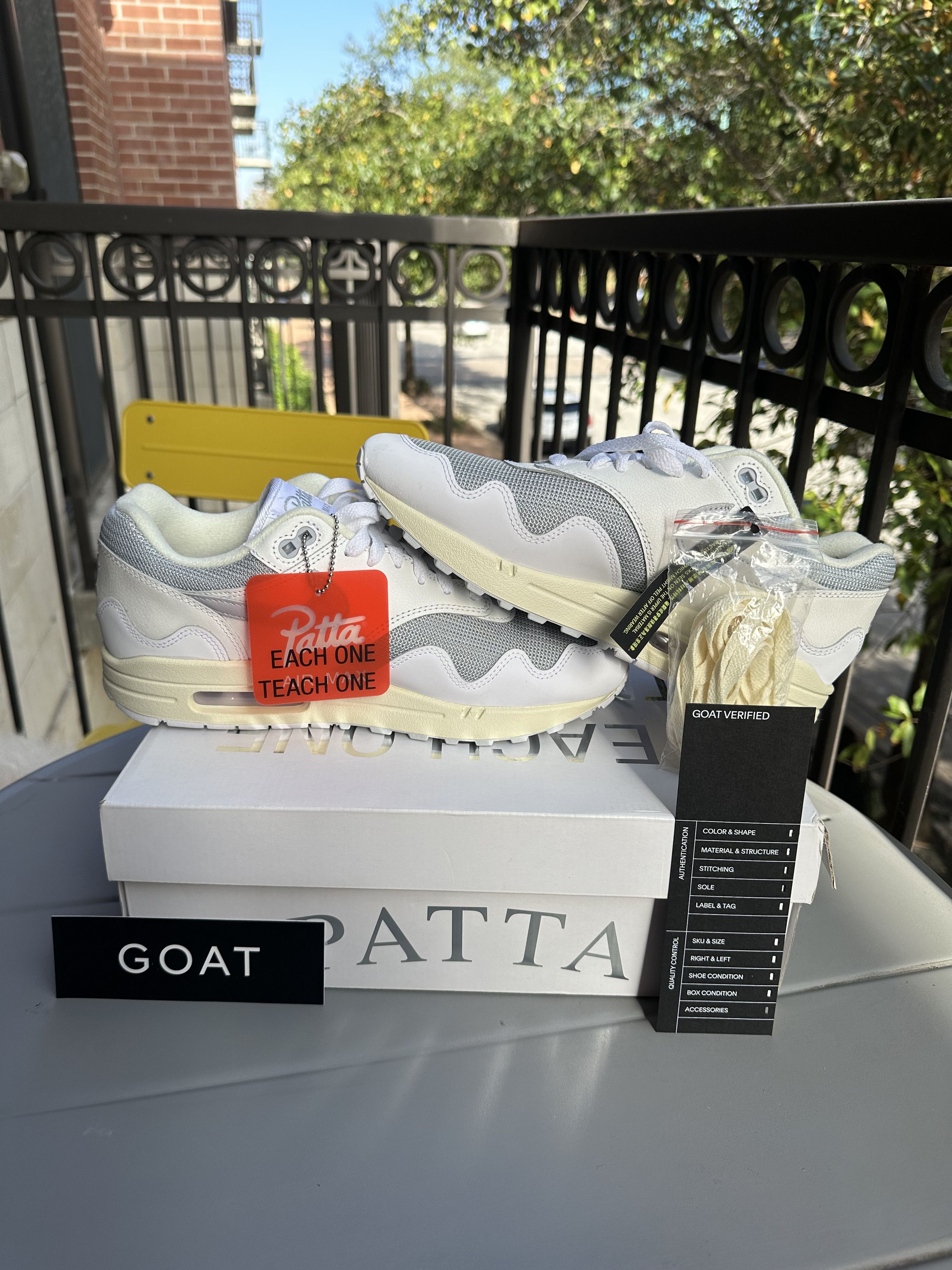 image of Patta X Nike Air Max 1 Shoes in White, Men's (Size 9)