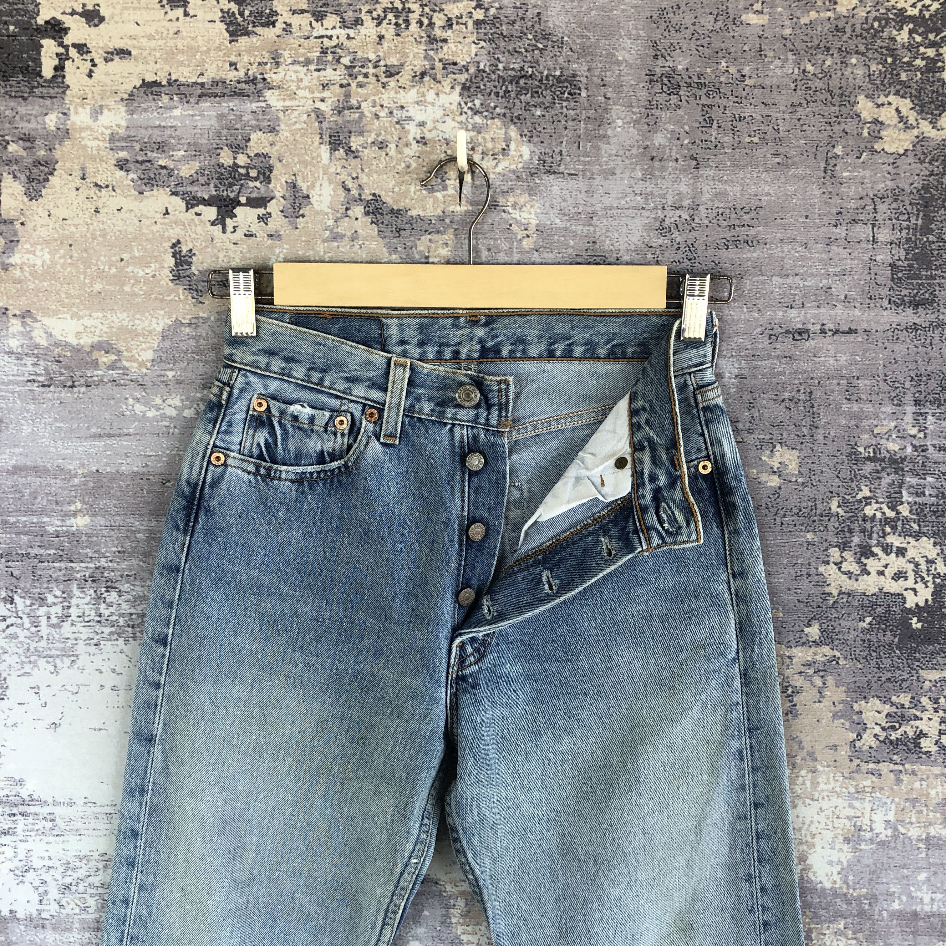 Levi's Vintage 90s Levis 501 Faded Jeans Levi's Light Wash Denim Size 26" / US 2 / IT 38 - 6 Thumbnail