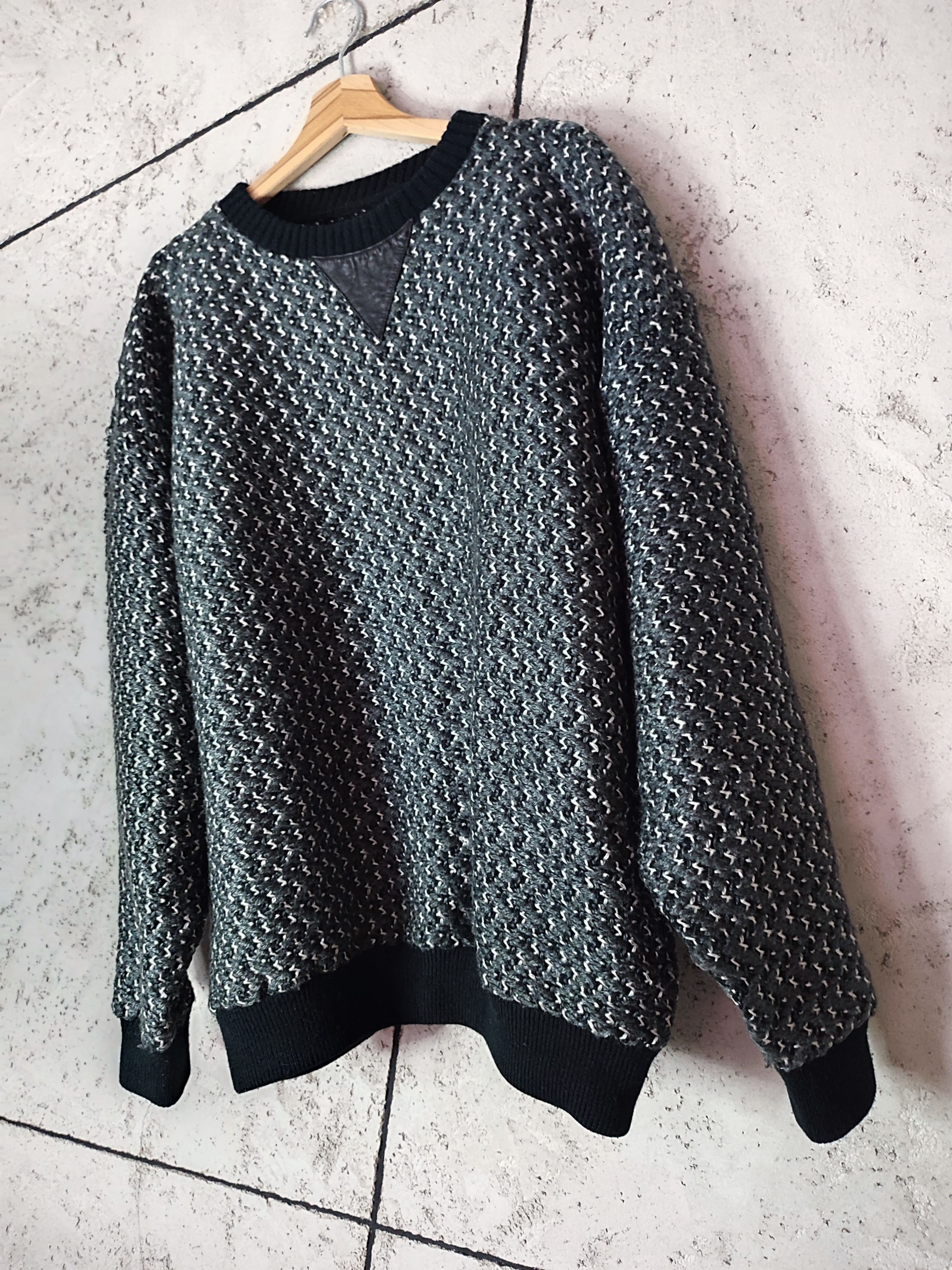 Other Wool sweater thick men's Vintage, warm for winter size M Size US M / EU 48-50 / 2 - 3 Thumbnail
