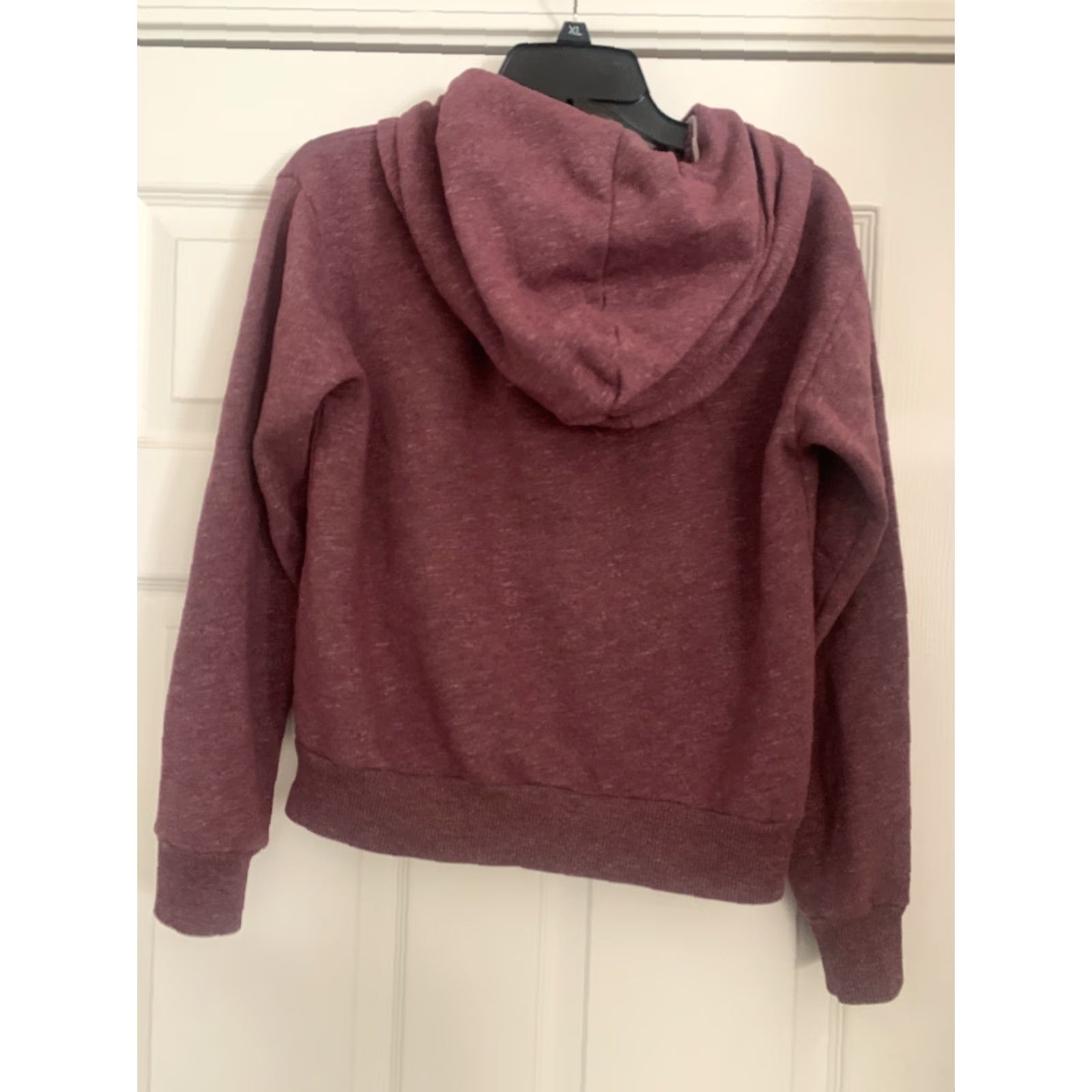Abercrombie & Fitch VINTAGE Abercrombie & Fitch Burgundy ZIP UP Hoodie Women's Medium Slim Full Zip Hooded Activewear Logo Knit, Brown Fitch Theme, All Seasons Size M / US 6-8 / IT 42-44 - 4 Thumbnail
