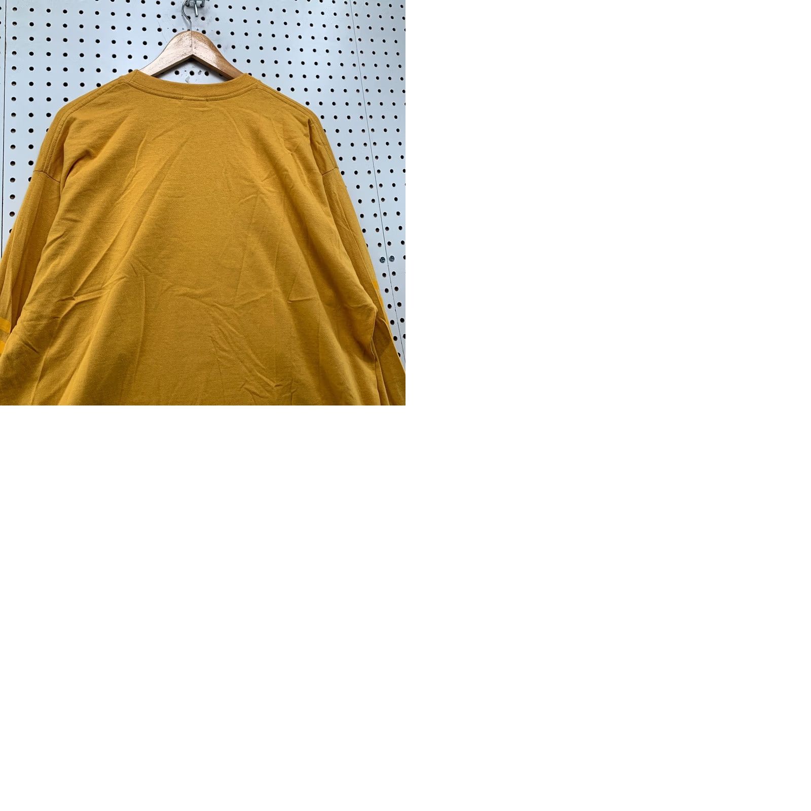 Nike VINTAGE Nike Shirt Mens XL Yellow Long Sleeve Embroidered SpellOut NEW Size US XL / EU 56 / 4 - 11 Thumbnail