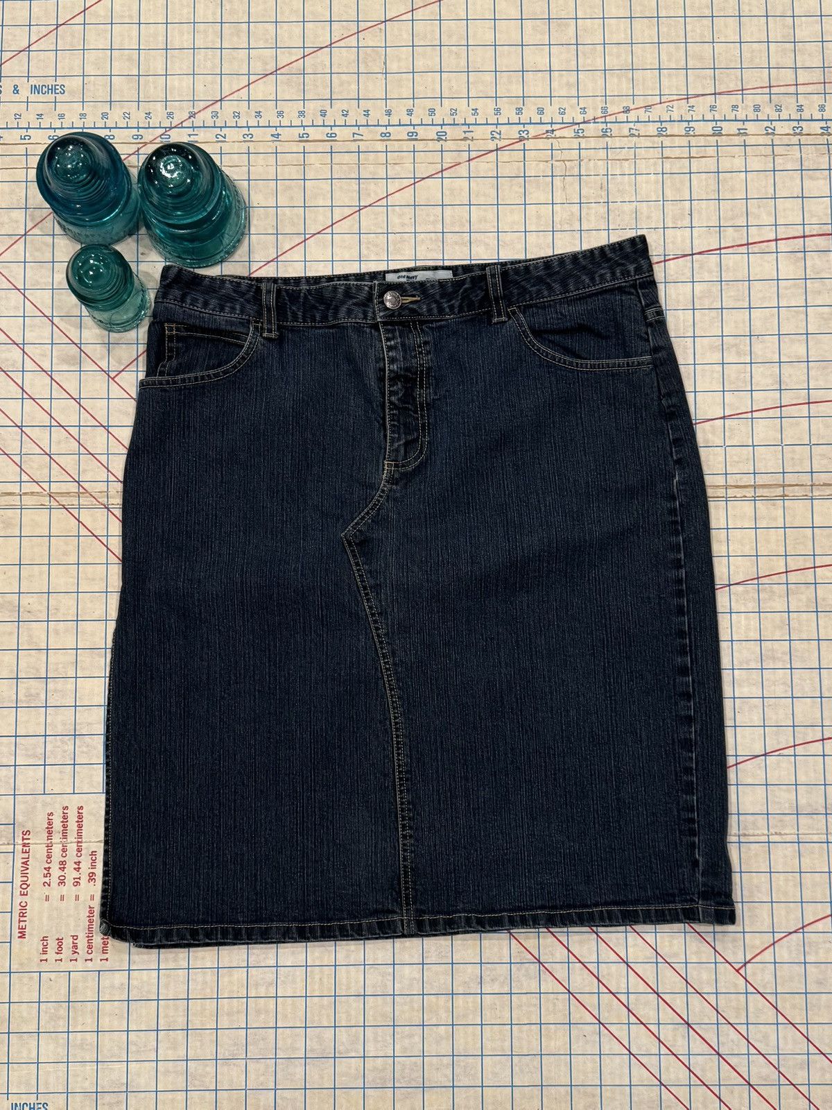 Old Navy Vintage Y2K Old Navy Jean Skirt Women’s Size 14 Dark Blue Size 36" / US 14 / IT 50 - 1 Thumbnail
