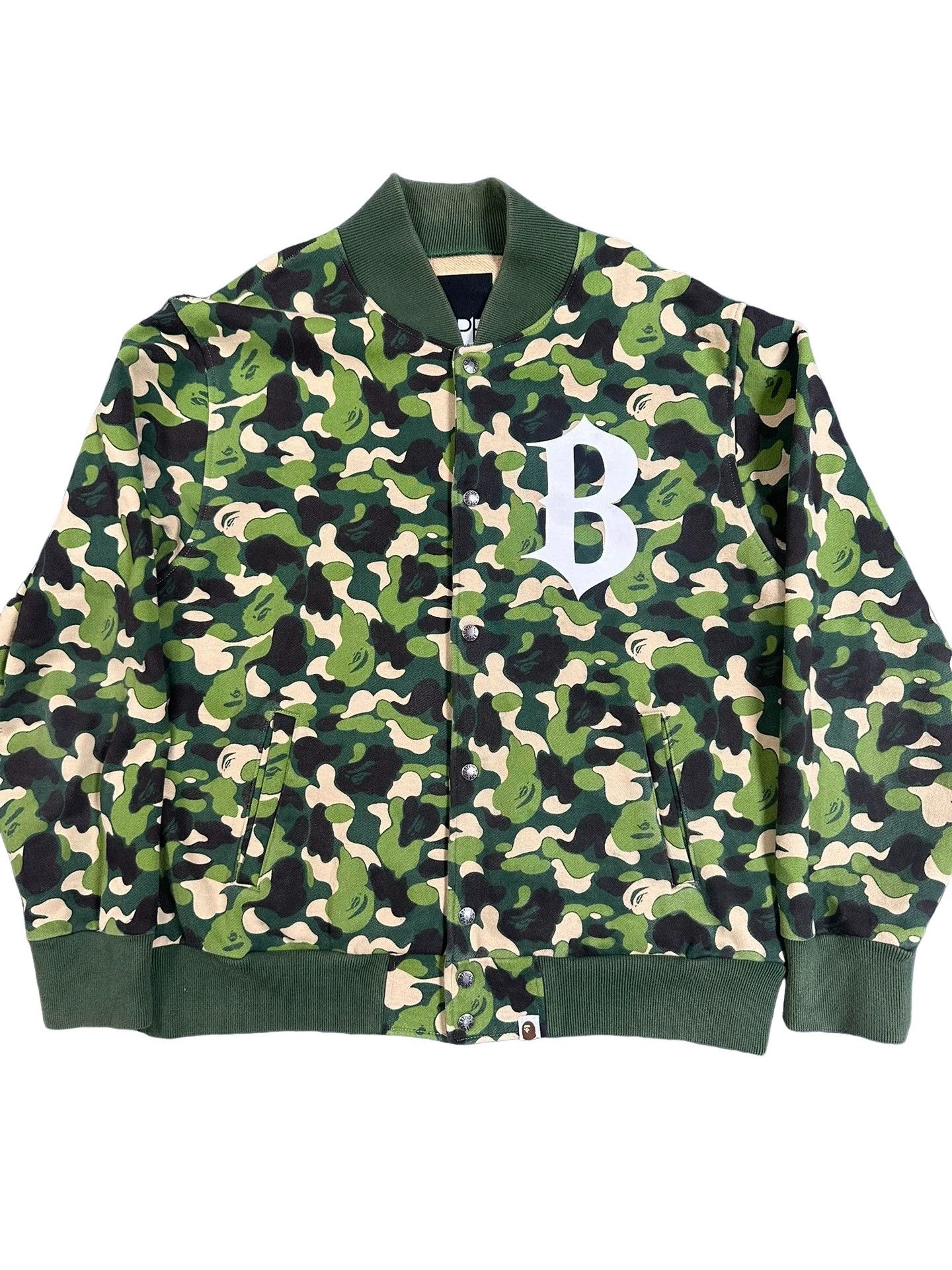 Bape BAPE Camo Snap Button Jacket Size L Size US L / EU 52-54 / 3 - 1 Thumbnail
