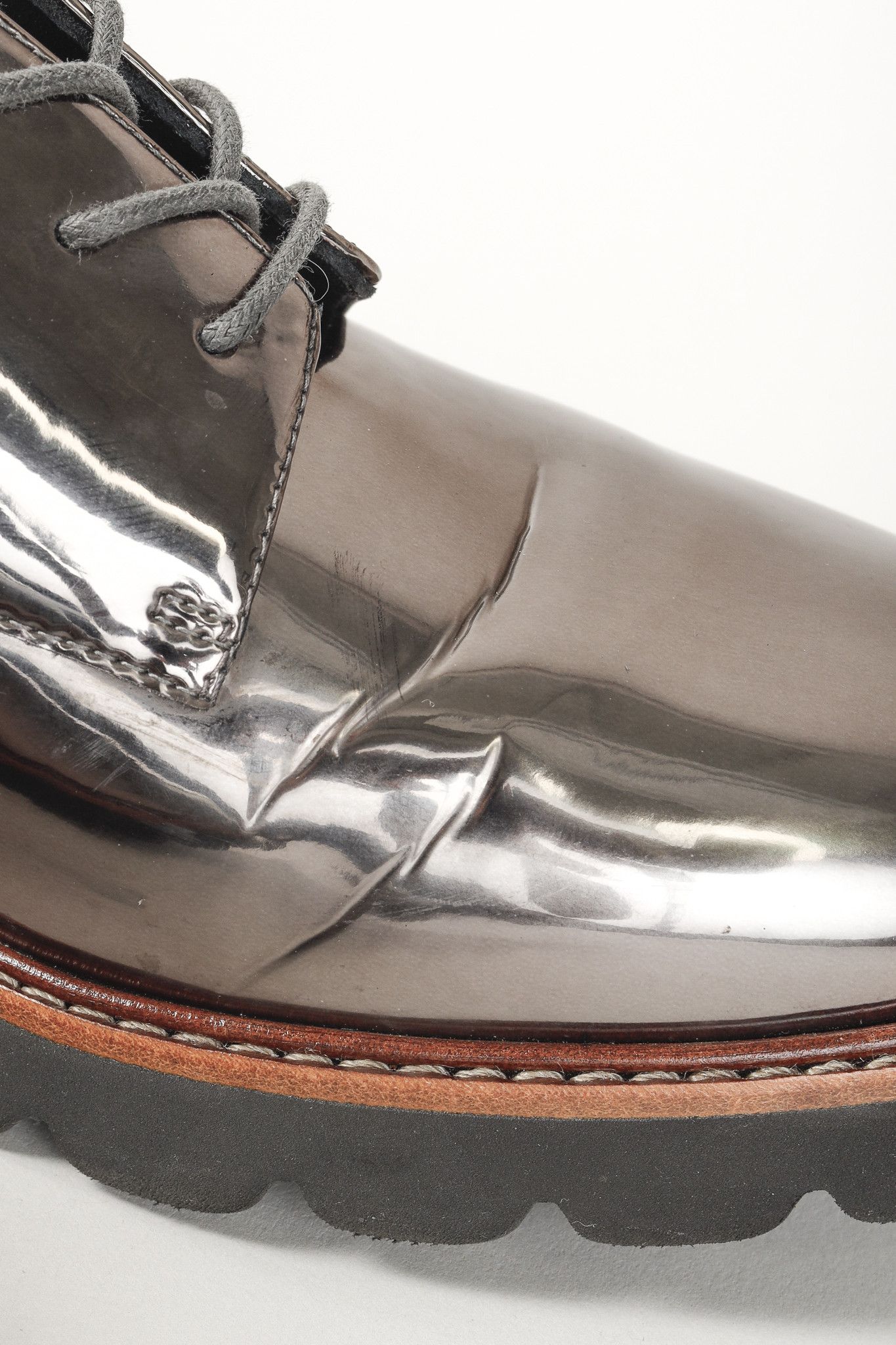 Stuart Weitzman Stuart Weitzman Metro Tin Metallic Mirrored-Leather Oxfords Size US 10 / IT 40 - 7 Thumbnail