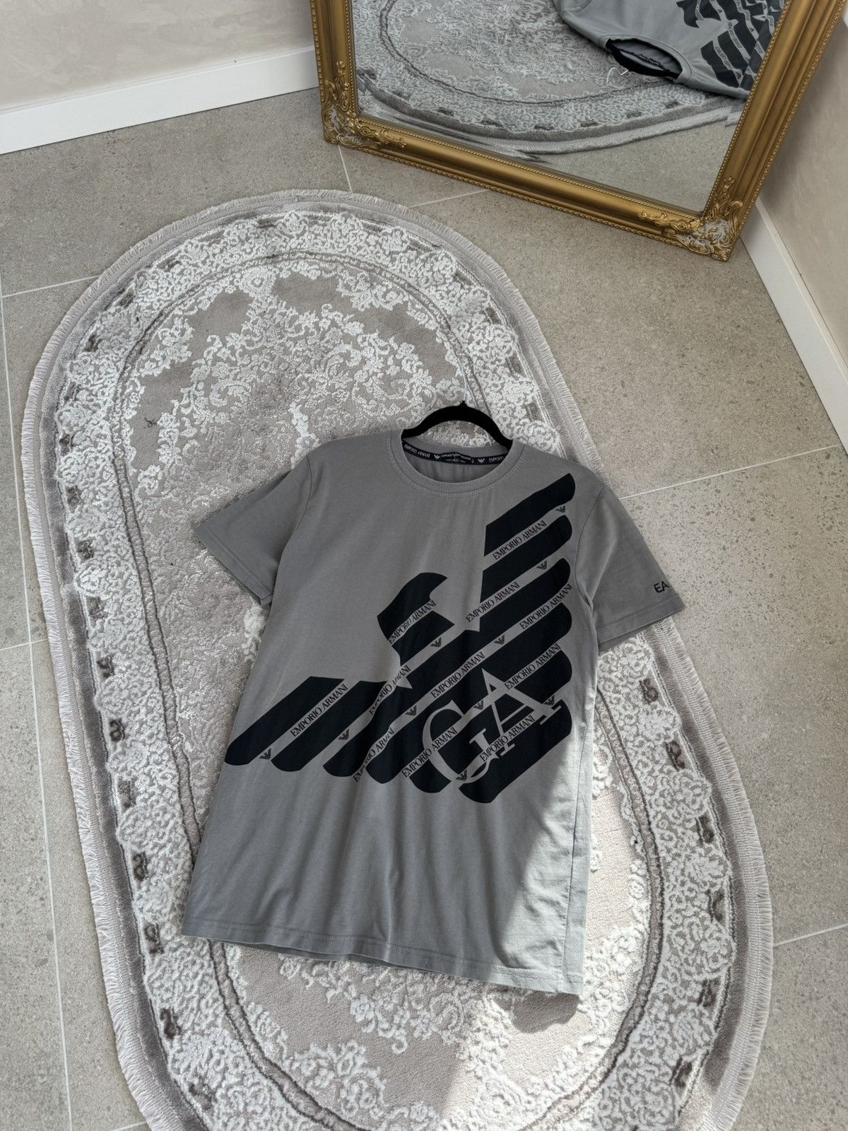 Armani Y2K Emporio Armani Big Logo T-shirt Streetwear Rare Casual Size US L / EU 52-54 / 3 - 1 Thumbnail