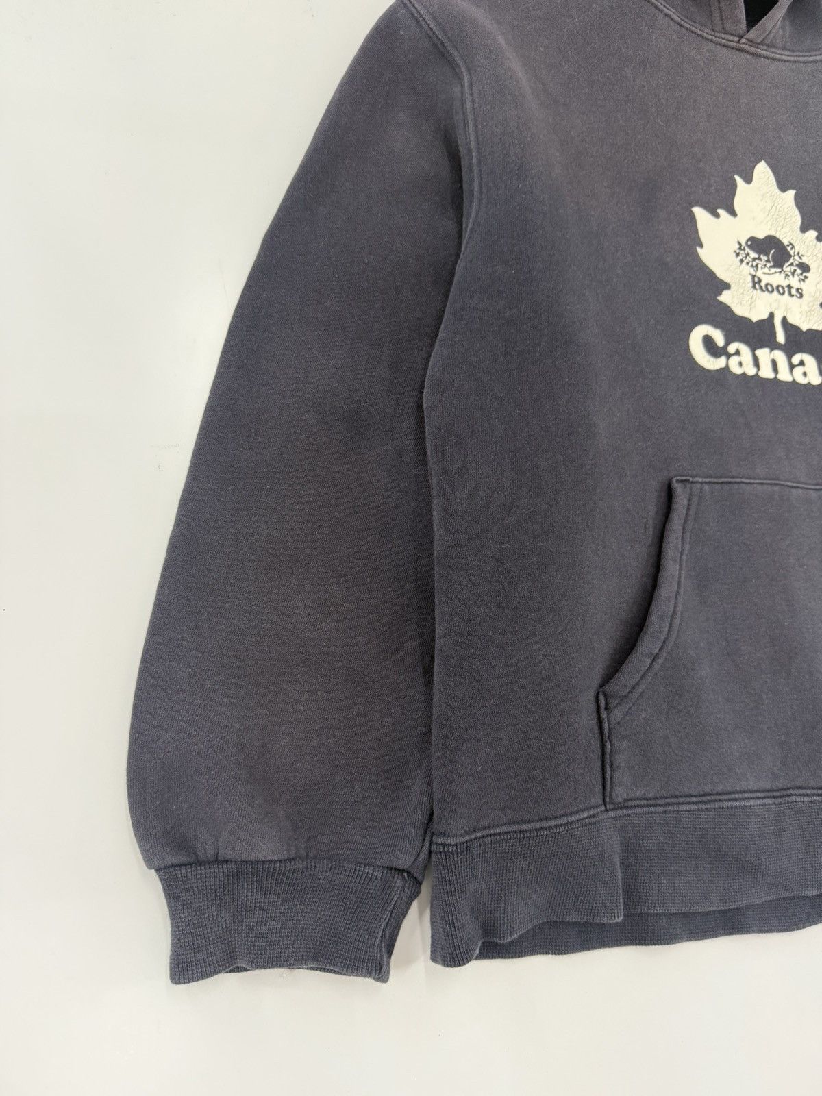 Roots 🔥 Vtg Roots Athletic Faded Boxy Fit Hoodie made in Canada Size US M / EU 48-50 / 2 - 3 Thumbnail