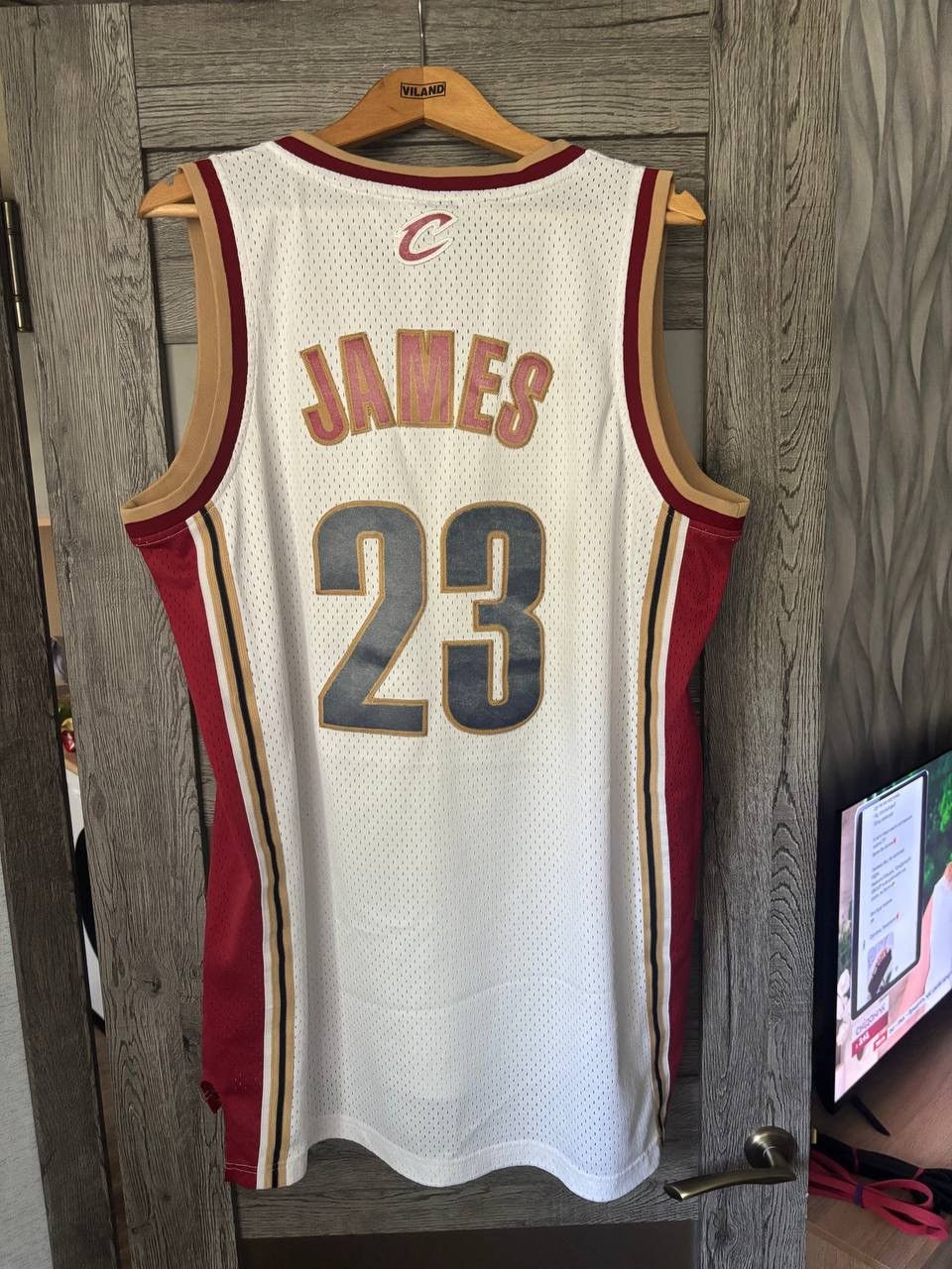 Reebok Vintage LeBron James Cleveland Cavaliers Jersey Throwback Size US L / EU 52-54 / 3 - 4 Thumbnail