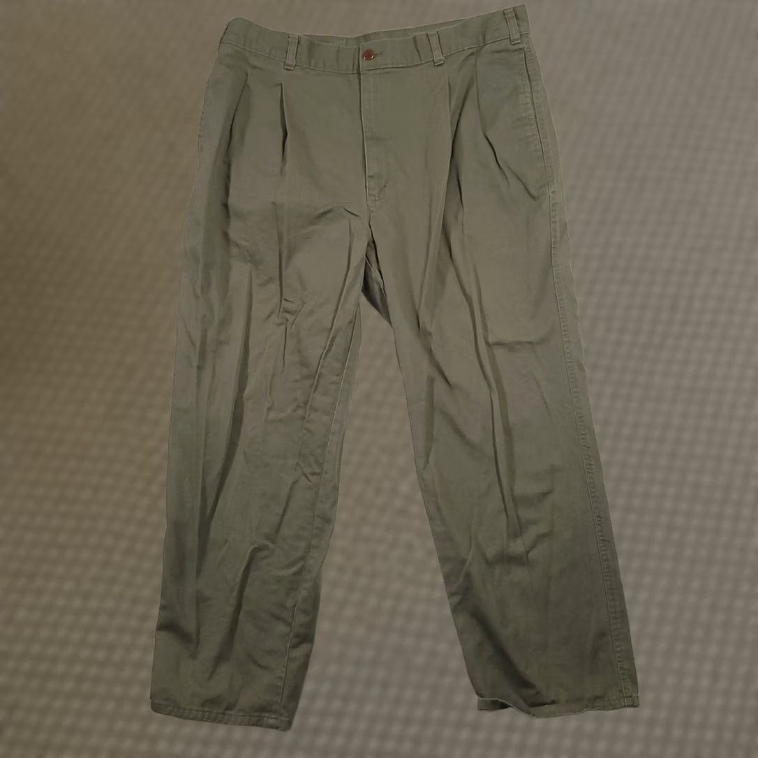 Dockers VINTAGE Dockers Pants Mens 38x29 Olive Green Pleated Baggy Chinos By Levis 90s Size US 38 / EU 54 - 1 Thumbnail