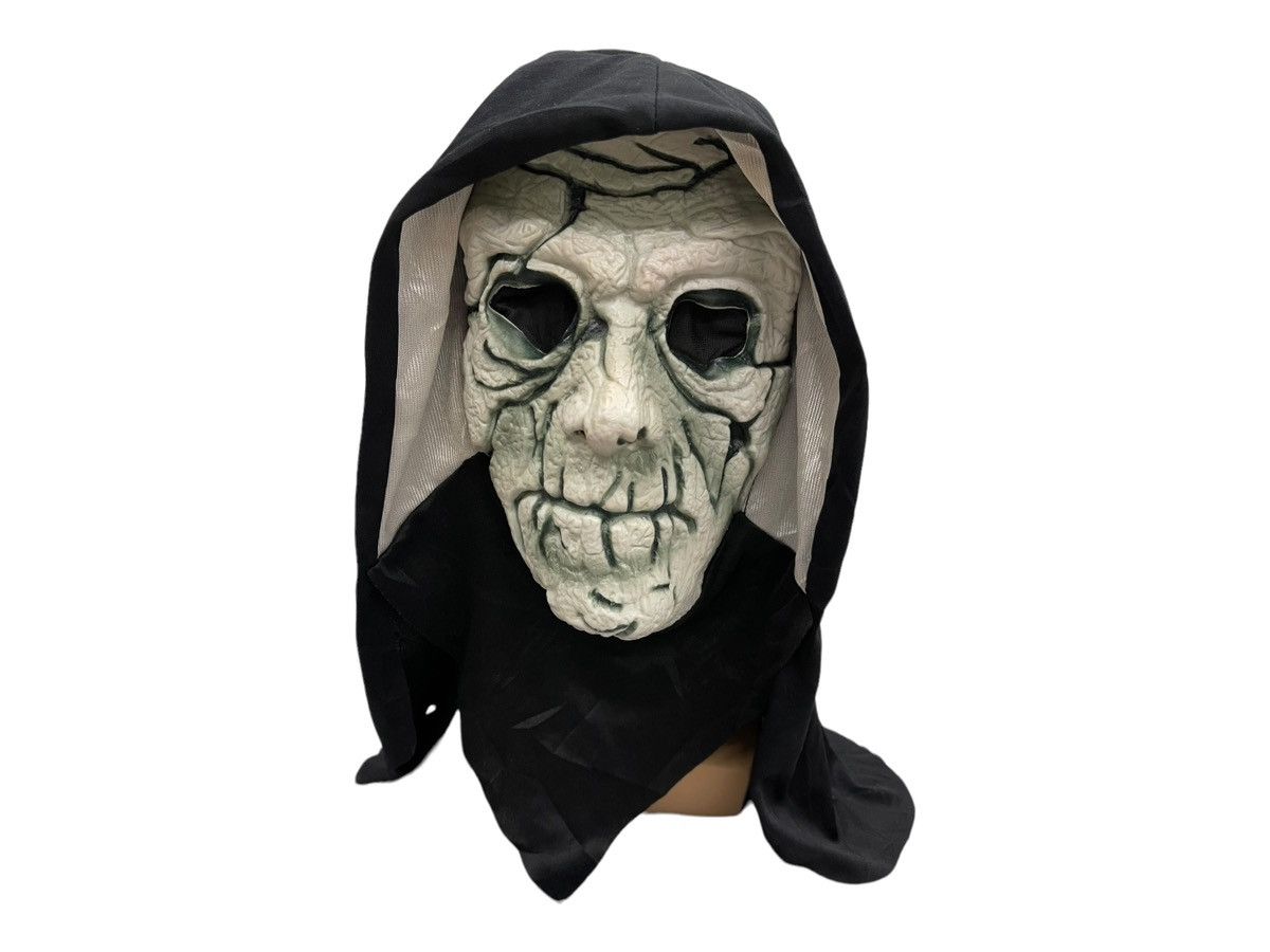 Vintage Nun Scary Latex Mask Size ONE SIZE - 1 Thumbnail