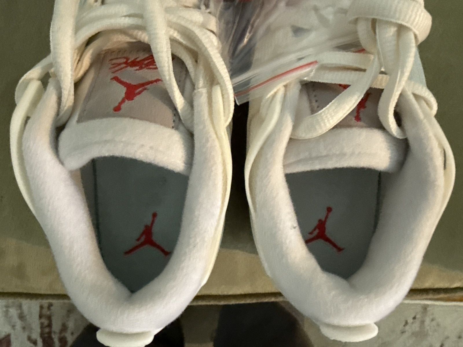 Jordan Brand Nike Air Jordan 4 RM (GS) sail/white/fire red/grey 5y/6.5w Size US 6.5 / IT 36.5 - 14 Thumbnail