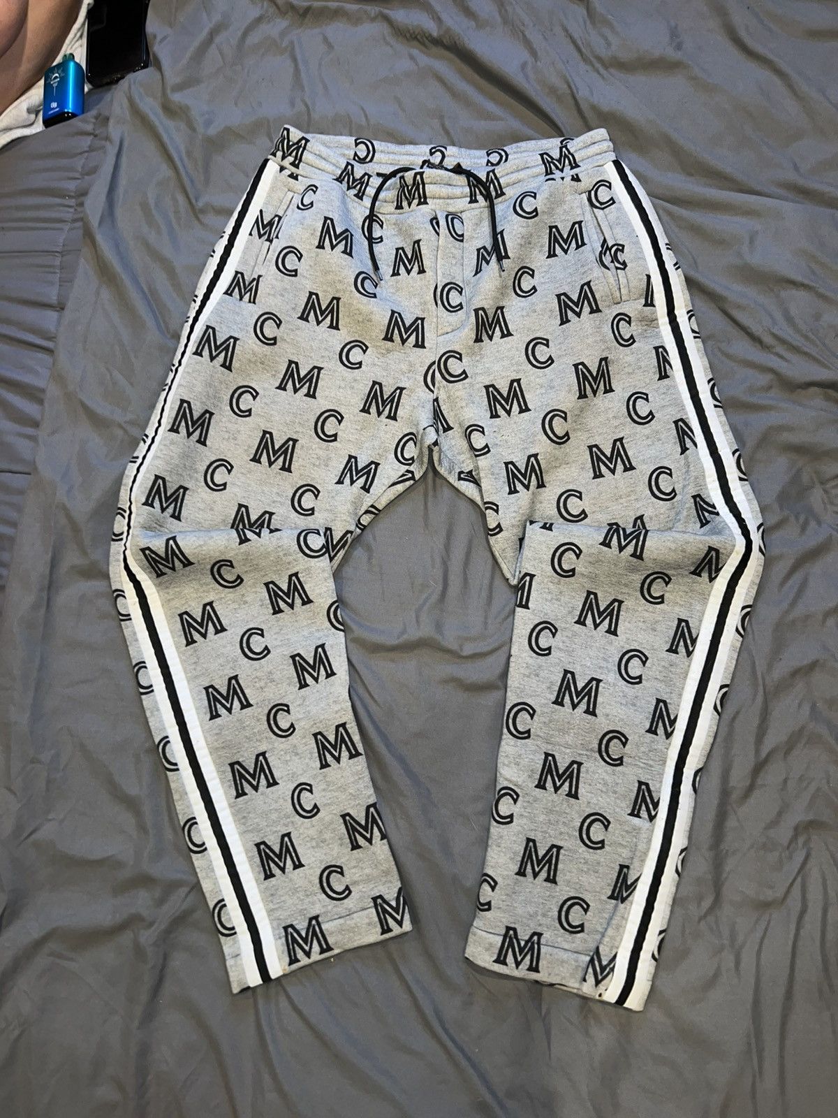 MCM MCM striped monogram sweatpants Size US 33 - 1 Thumbnail