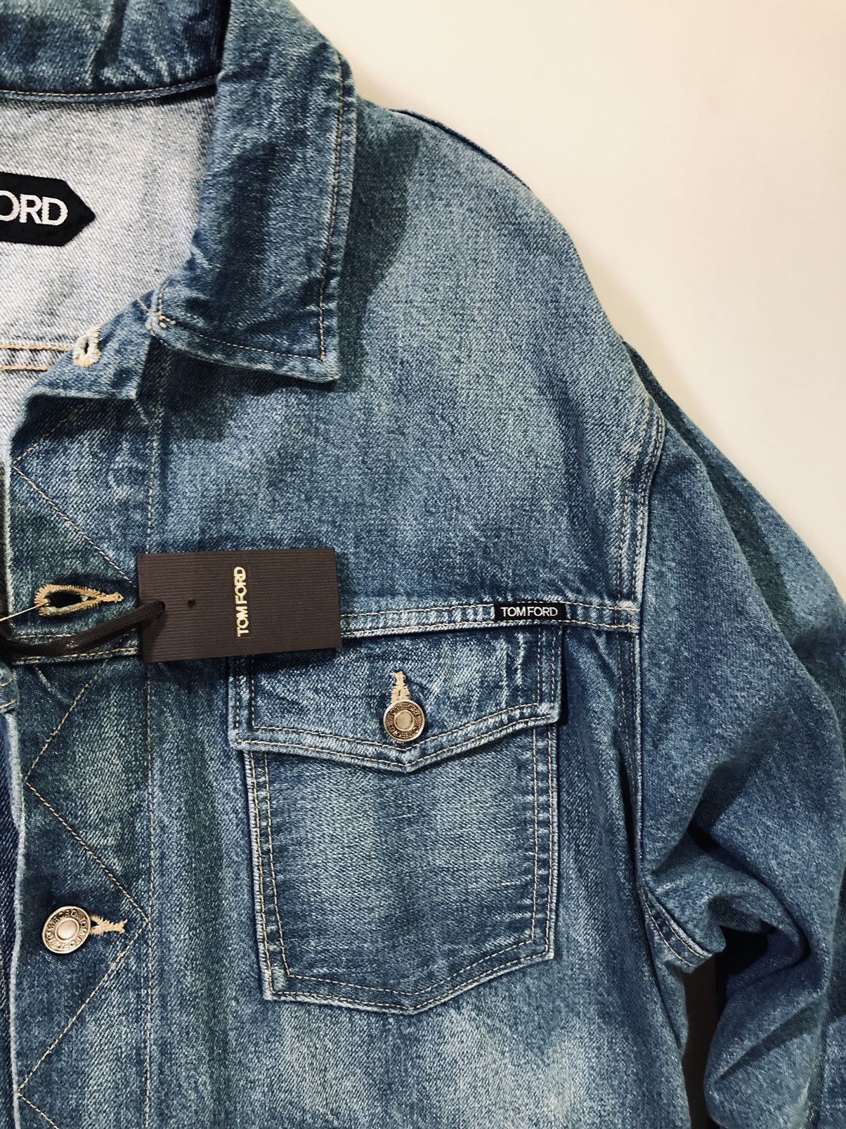 Tom Ford Tom Ford 🇺🇸 LA Icon Washed Denim Trucker Jacket XXL NWT Size US XXL / EU 58 / 5 - 7 Thumbnail