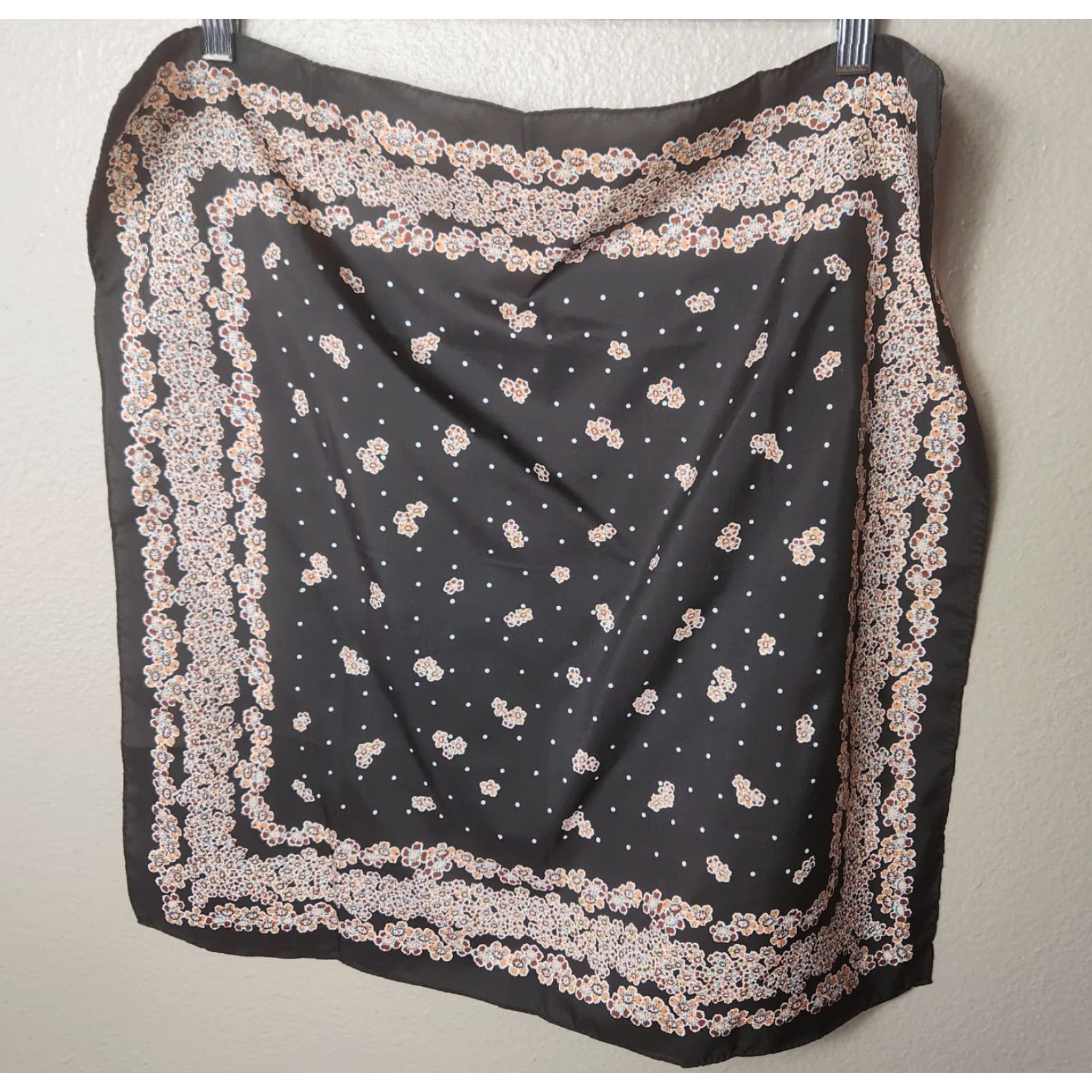 Vintage VINTAGE Scarves Nasharr 70s Brown Floral 21" Square Scarf Female Women Polyester Satin Multifunctional Square Scarf Size ONE SIZE - 4 Thumbnail