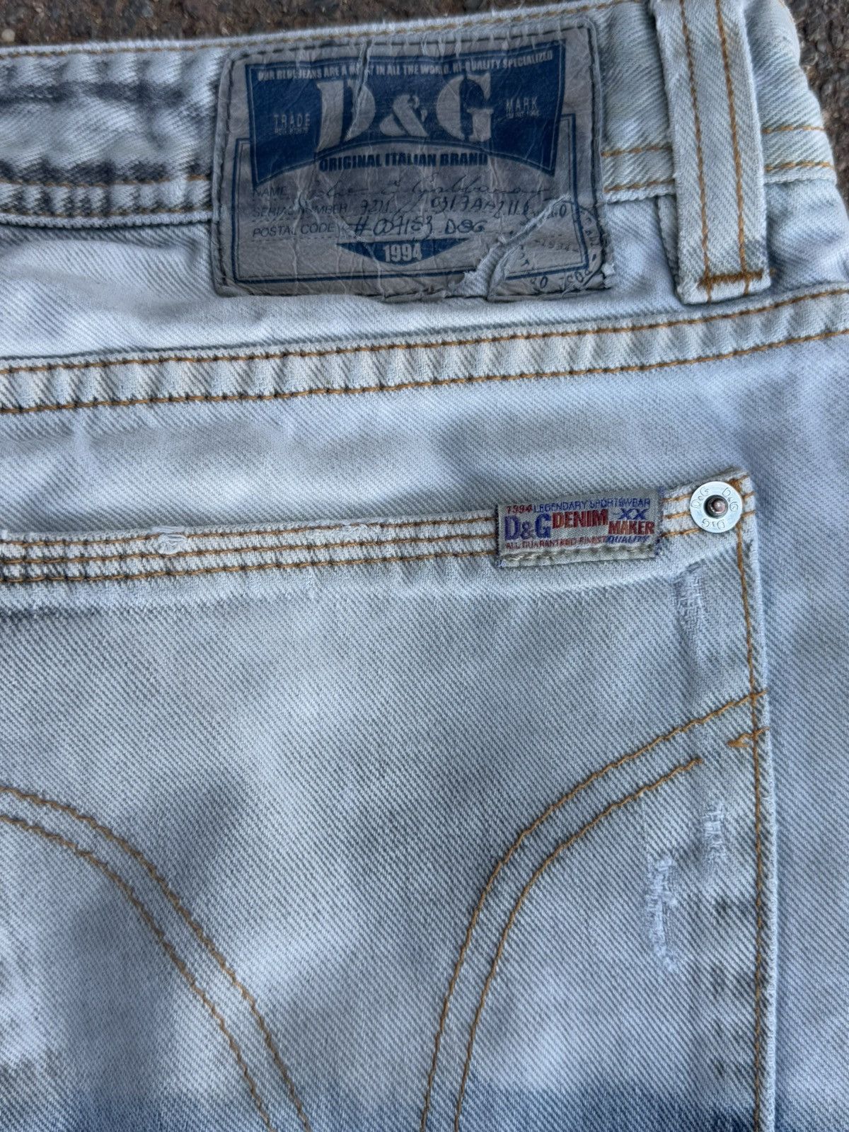Dolce & Gabbana × Vintage Vintage Dolce & Gabbana Jeans size 35 made in italy Size US 35 - 12 Thumbnail