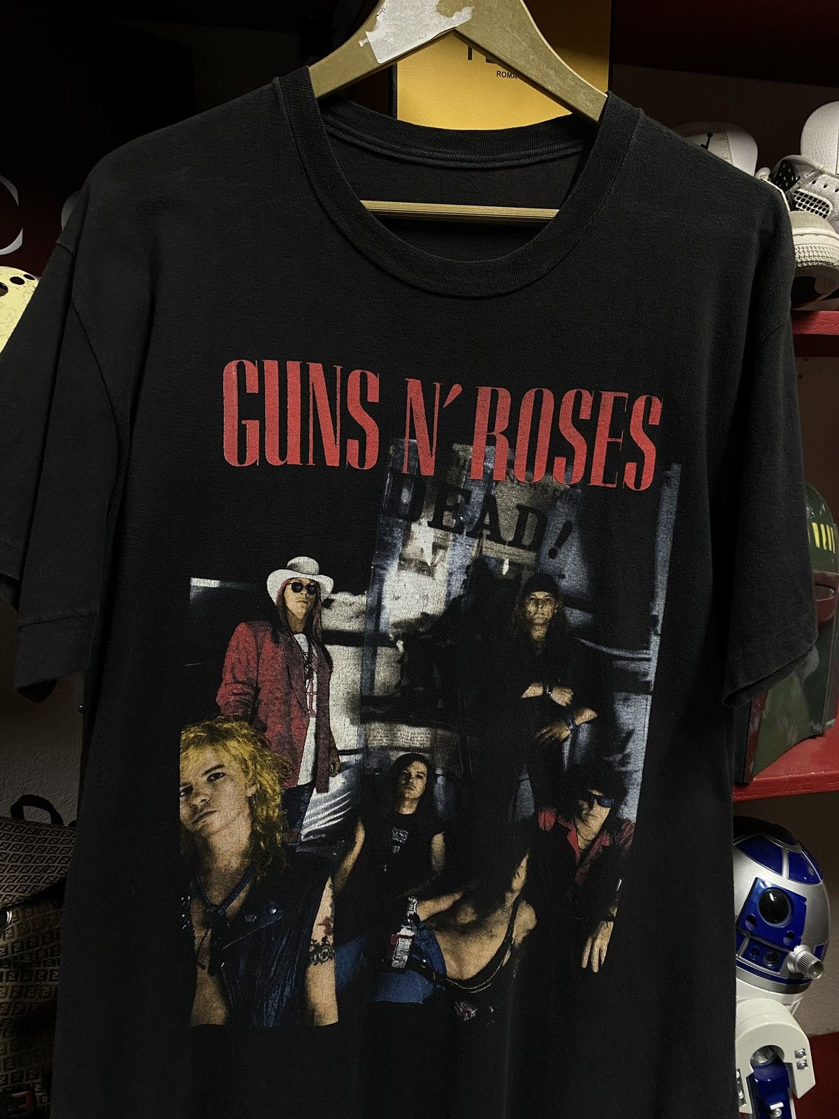 Vintage Vintage 90’s Guns N’ Roses Band T-Shirt Tour Tee Size Large Size US L / EU 52-54 / 3 - 6 Thumbnail