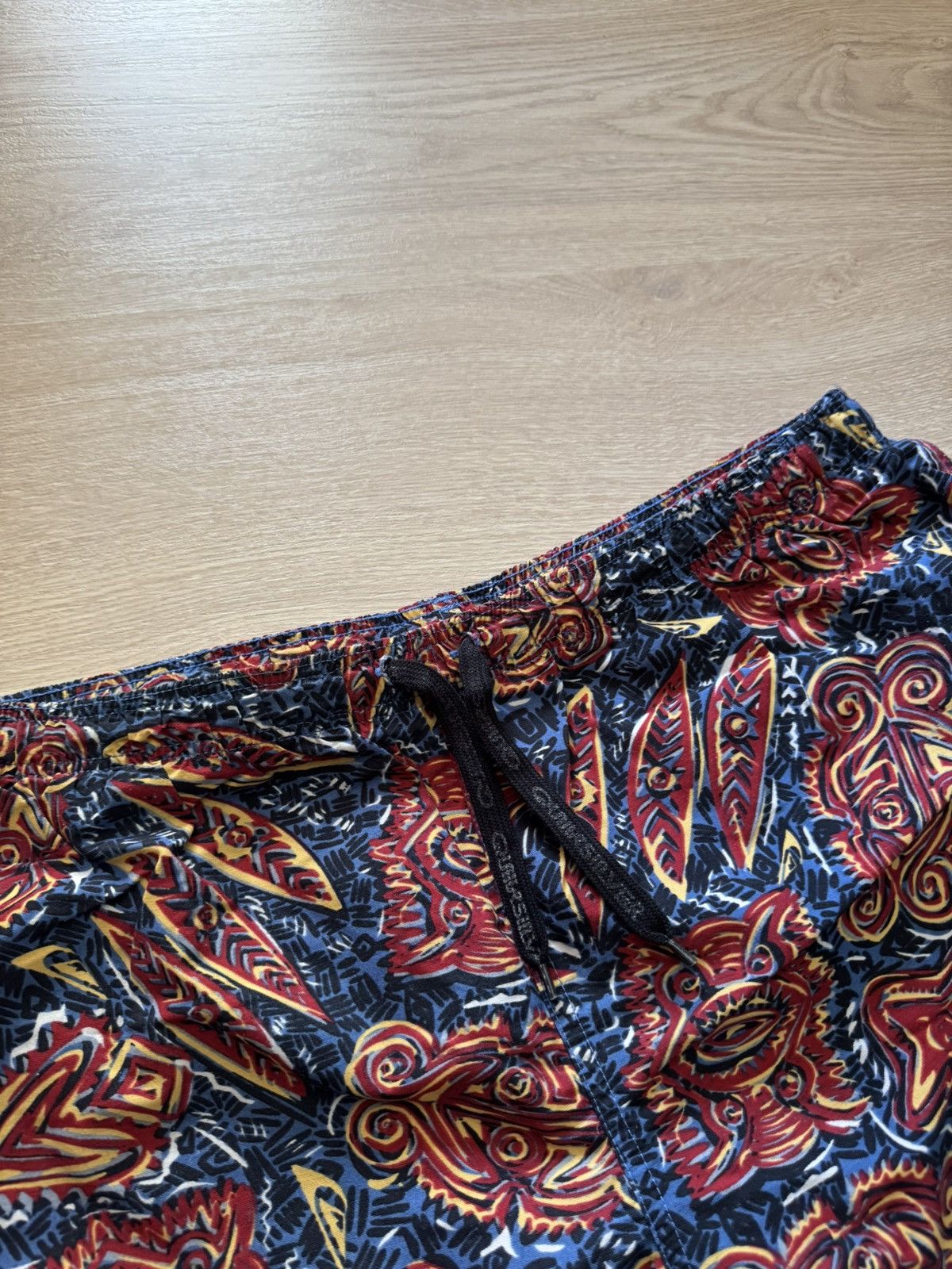 Quicksilver Vintage 90s Quicksilver All Over Print Australia Surf Shorts Size US 36 / EU 52 - 2 Thumbnail