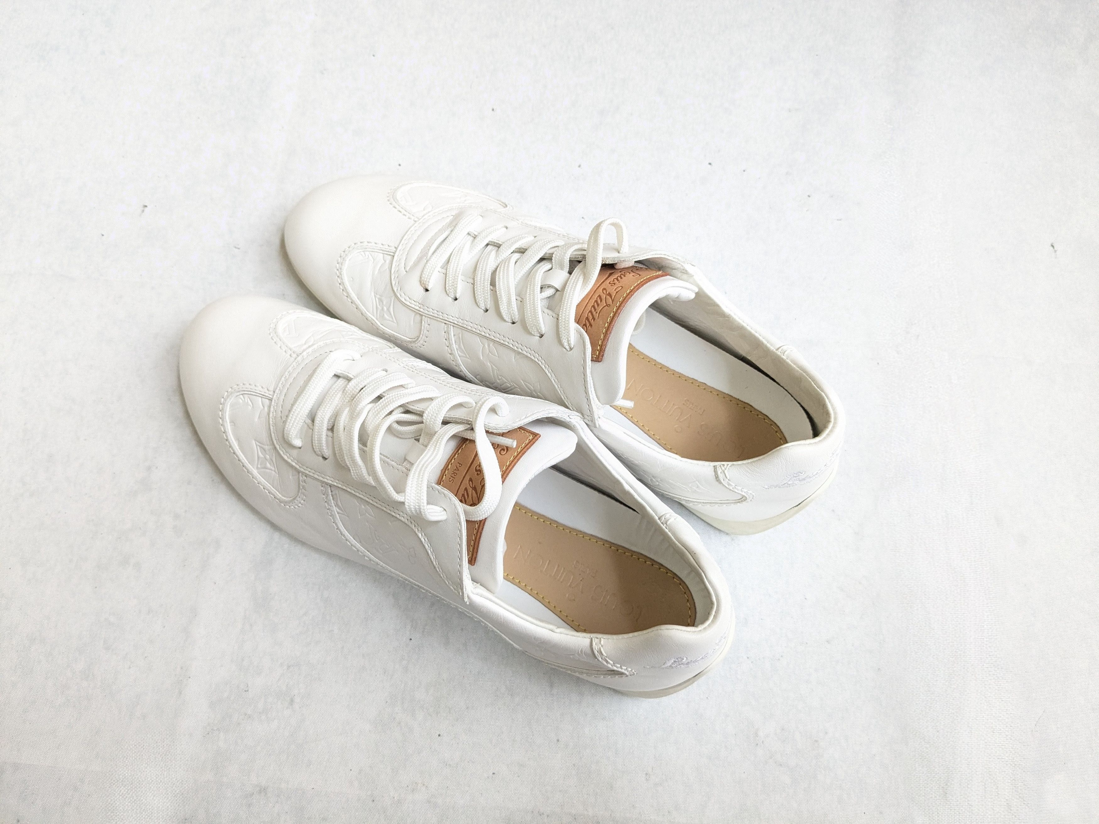 Louis Vuitton Louis Vuitton Sneakers White 7.5 Monogram Logo High Tops Size US 7.5 / EU 40-41 - 12 Thumbnail