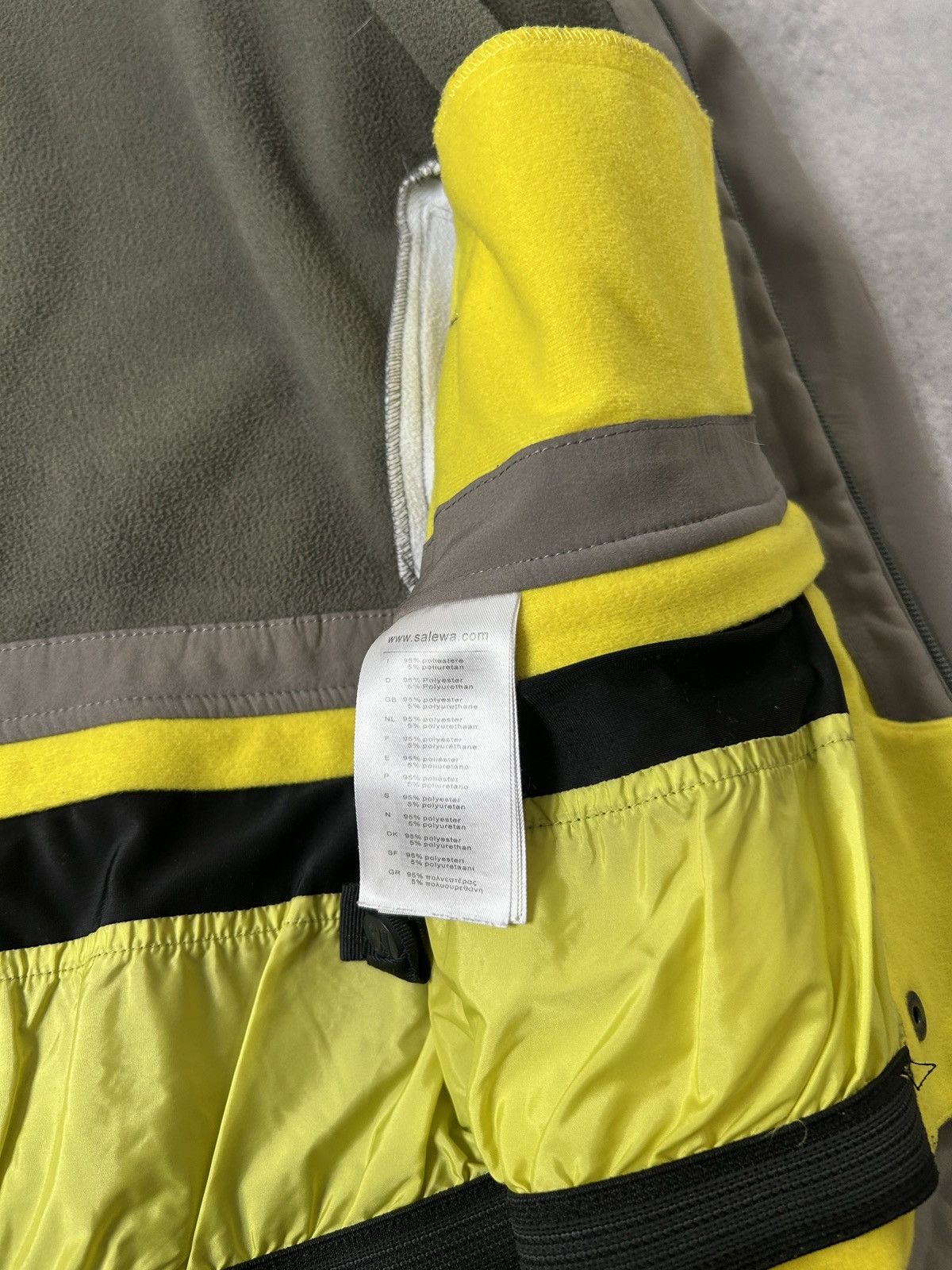 SALEWA Vintage Salewa Ski Extreme waterproof jacket mens Size US M / EU 48-50 / 2 - 8 Thumbnail