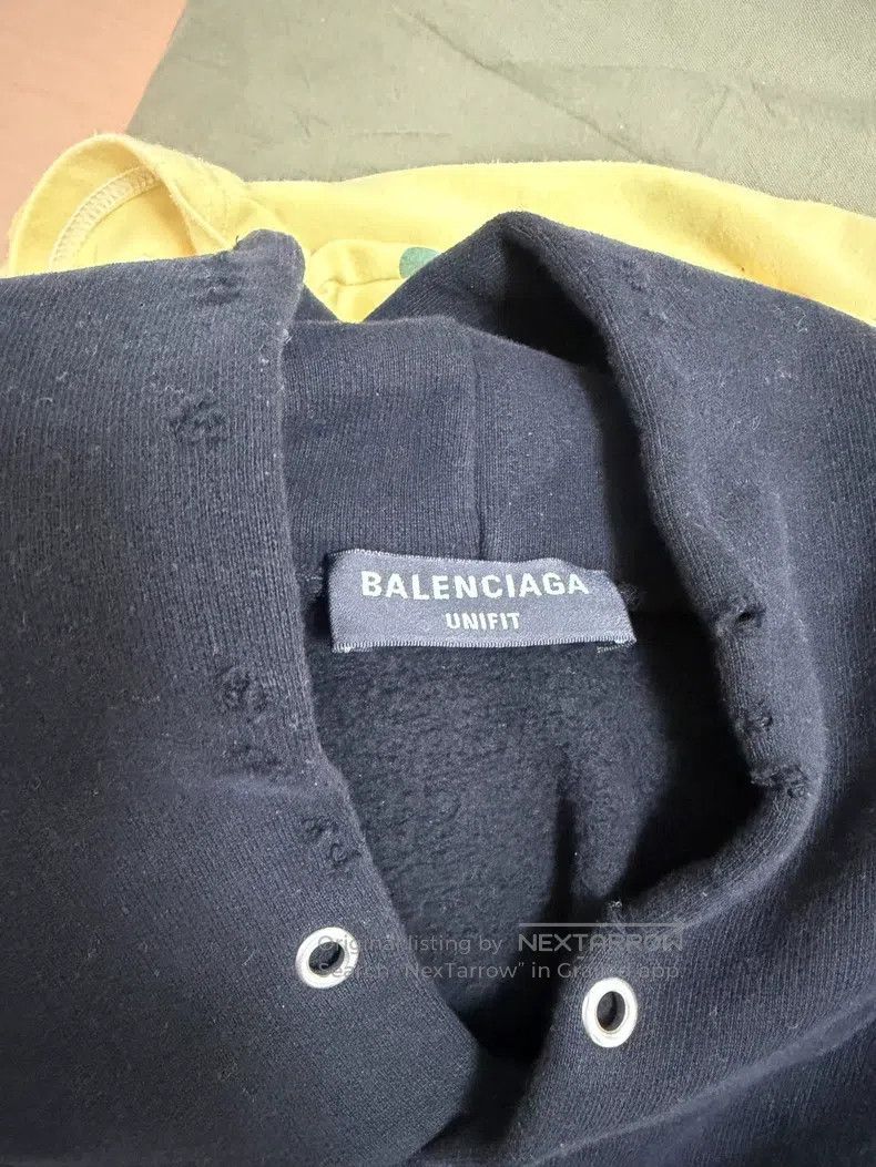 Balenciaga Balenciaga Long-Sleeve Hooded Sweatshirt Size US S / EU 44-46 / 1 - 4 Thumbnail