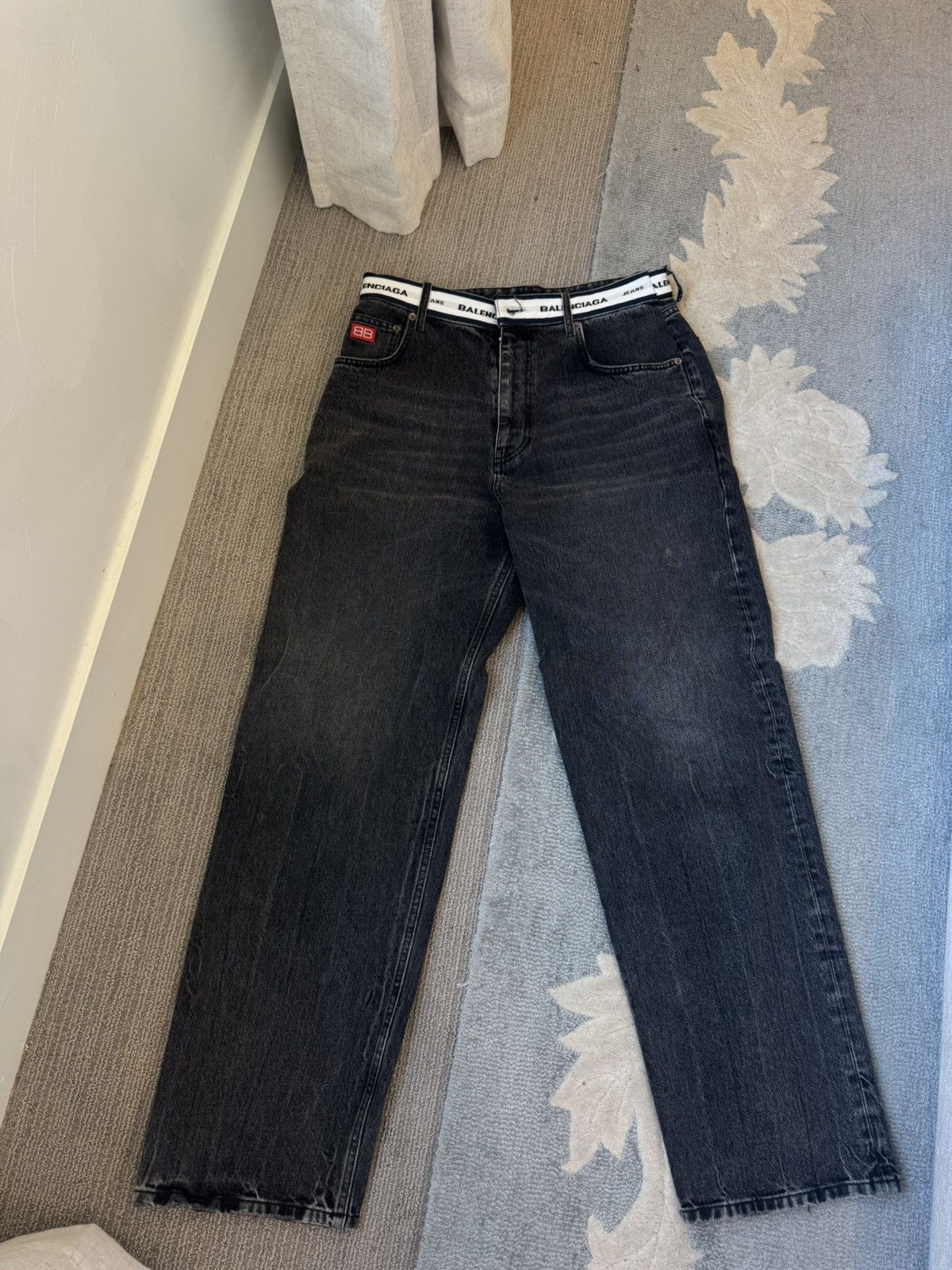 Balenciaga Balenciaga waistband jeans Size US 30 / EU 46 - 1 Thumbnail