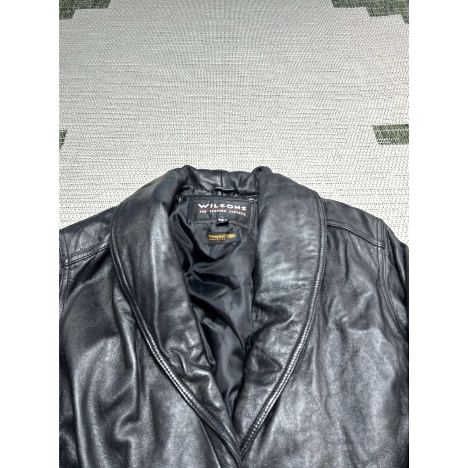 Vintage VINTAGE Wilsons Jacket Womens Small Black Leather 3m Thinsulate Heavy Size S / US 4 / IT 40 - 2 Thumbnail