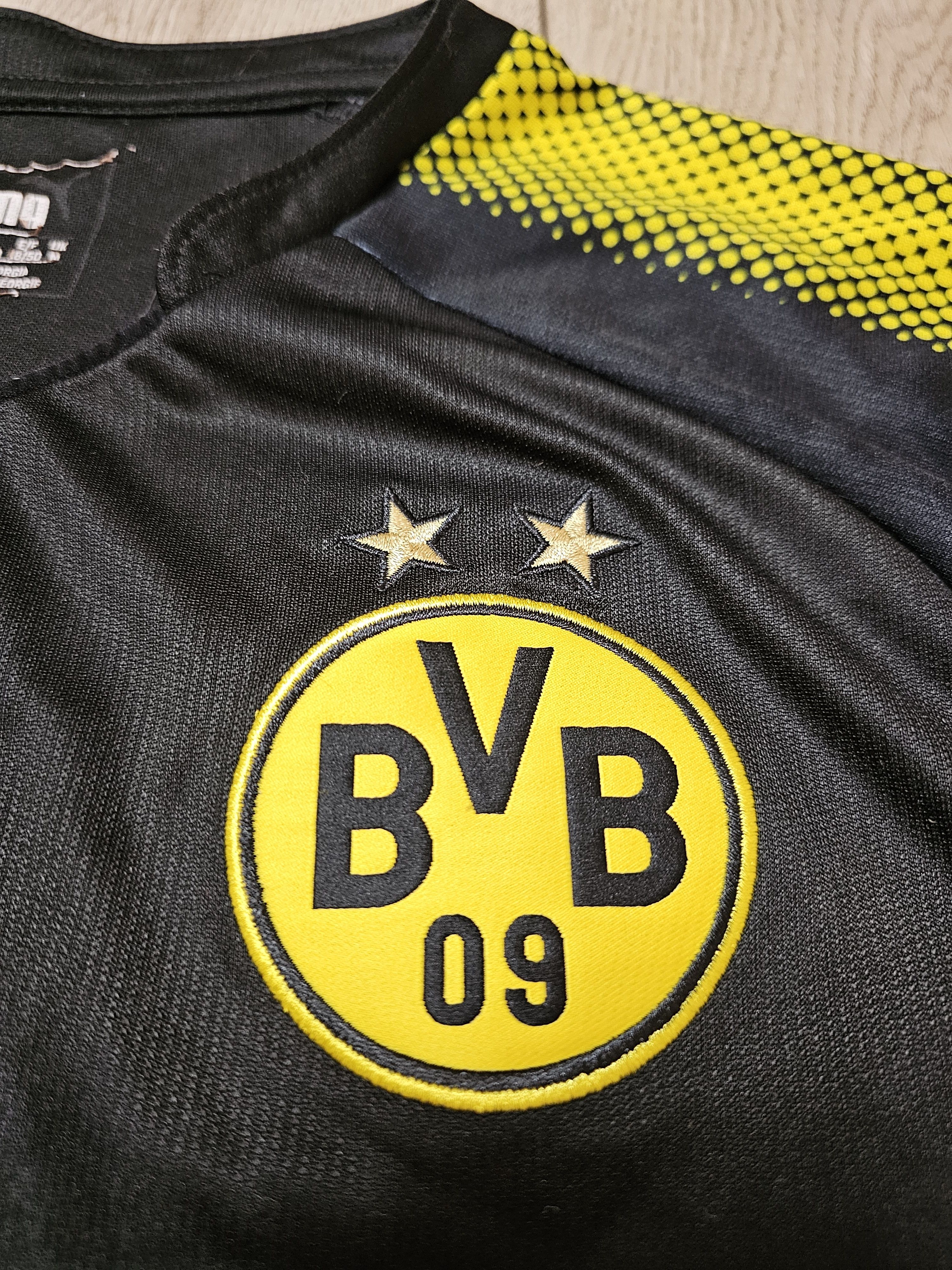 Puma BORUSSIA DORTMUND 2017 2018 AWAY FOOTBALL SOCCER JERSEY Size US M / EU 48-50 / 2 - 4 Thumbnail