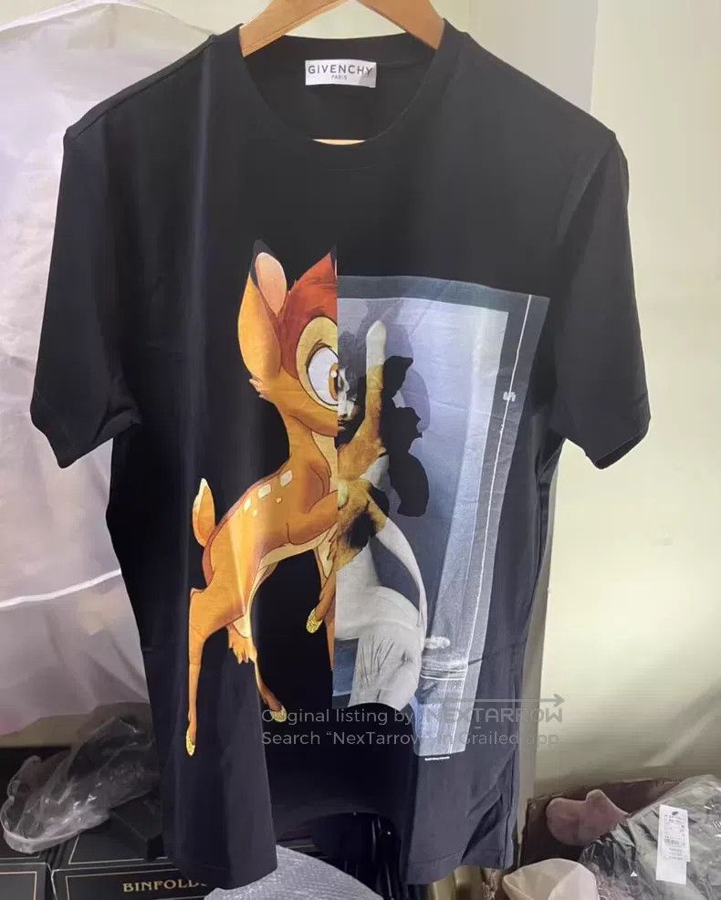 Givenchy Givenchy Black Deer Print Short-Sleeve T-Shirt Size XS / US 0-2 / IT 36-38 - 1 Thumbnail