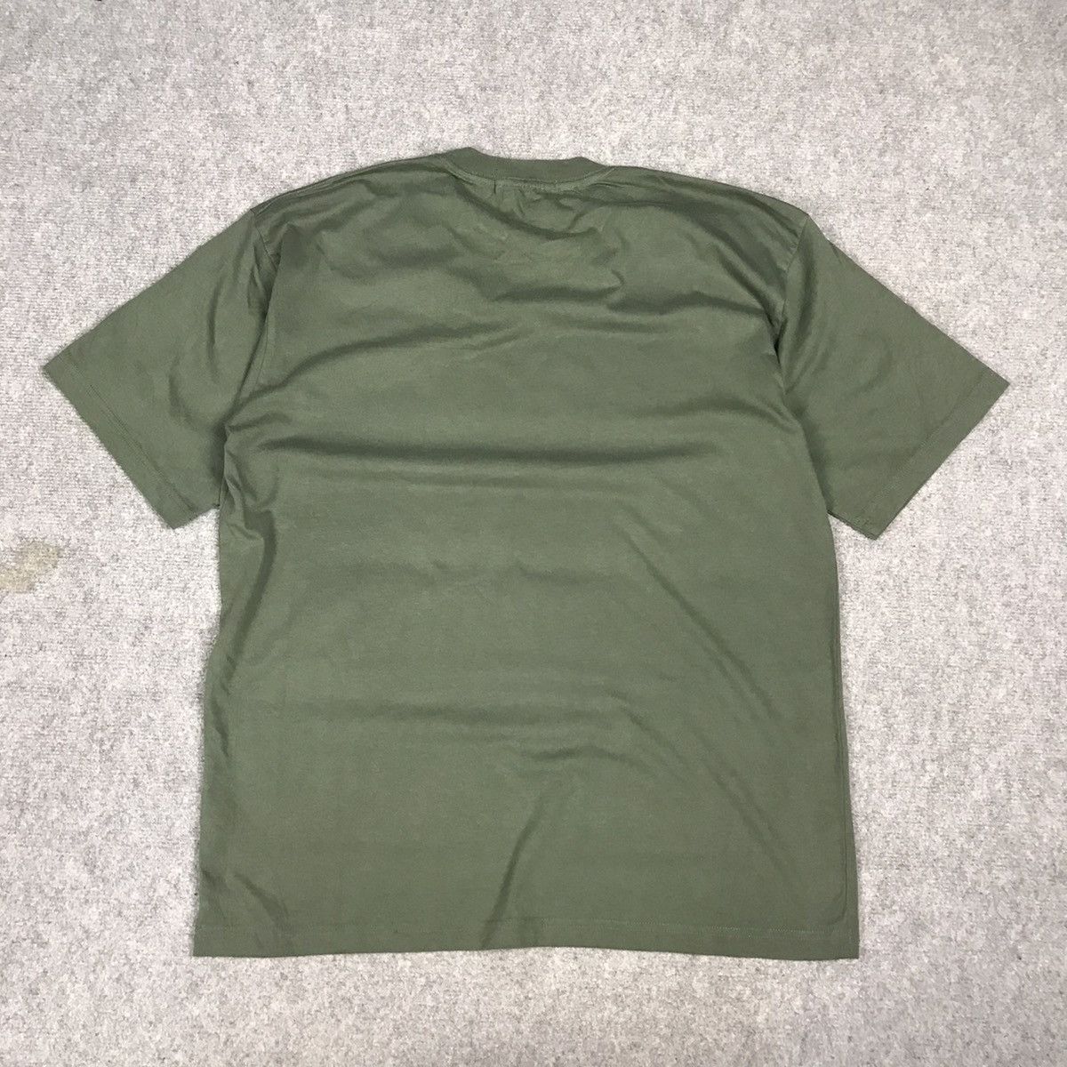 GU × Japanese Brand × Undercover UNDERCOVER X GU GREEN TSHIRT DESIGN Size US L / EU 52-54 / 3 - 7 Thumbnail