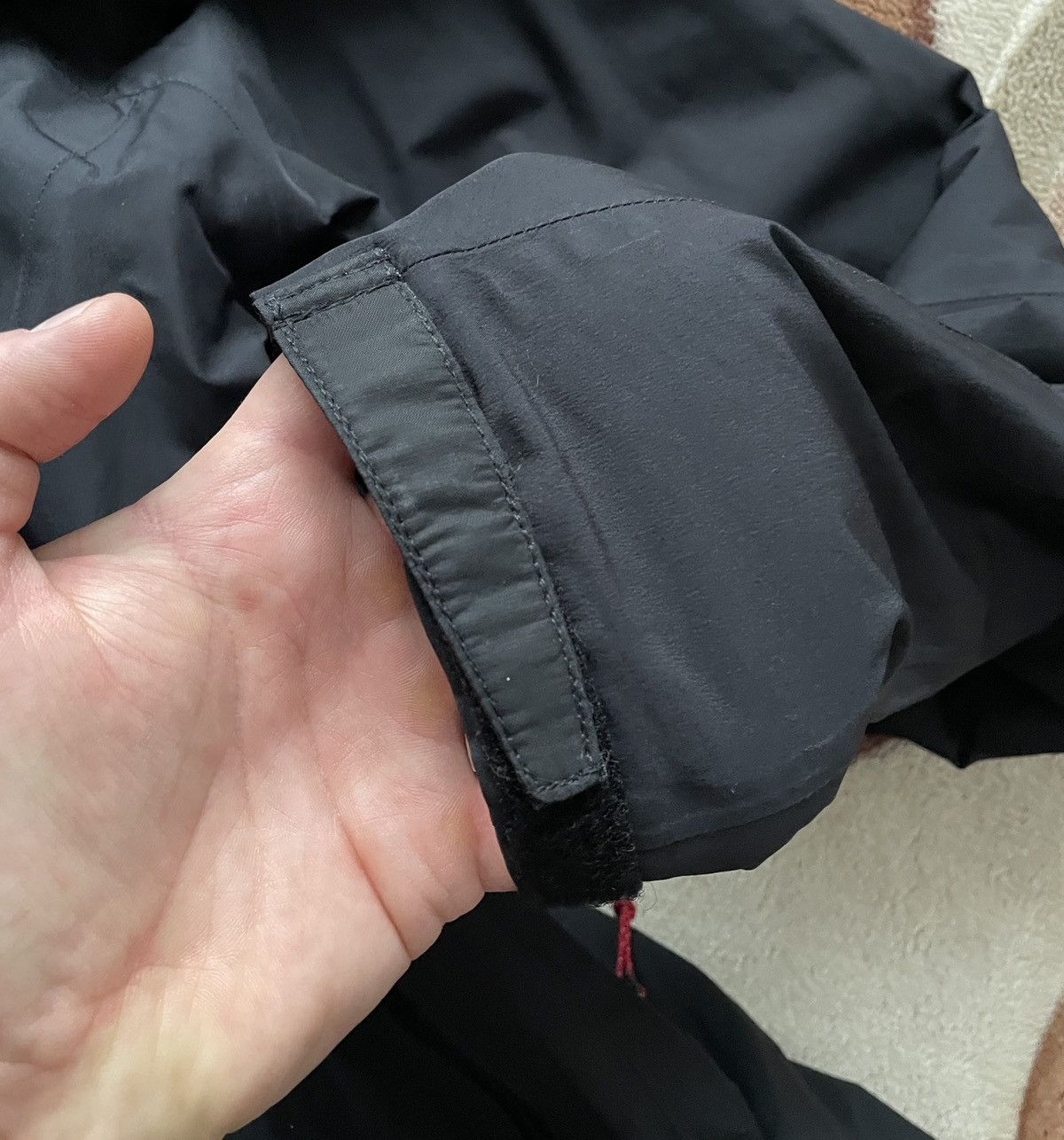 The North Face Women’s The North Face Summit Series HyVe Alpha Black Jacket Size S / US 4 / IT 40 - 3 Thumbnail