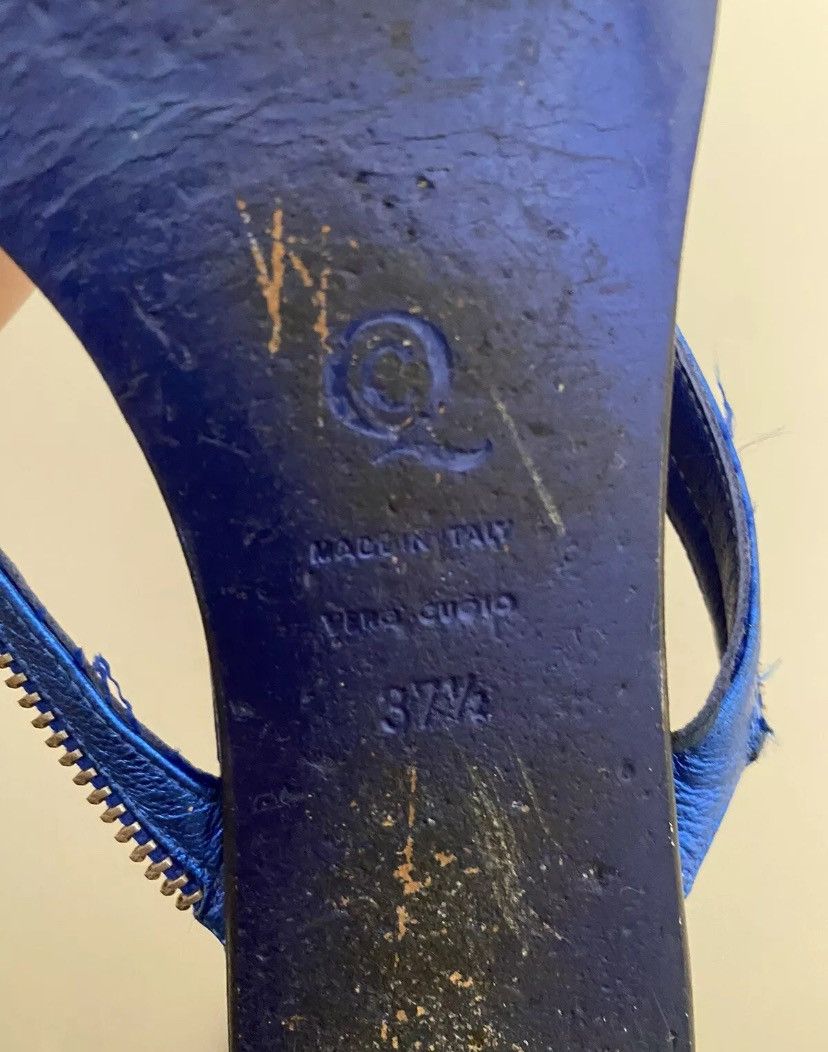 Alexander McQueen Alexander McQueen Electric Blue thong sandals Size US 7.5 / IT 37.5 - 4 Thumbnail
