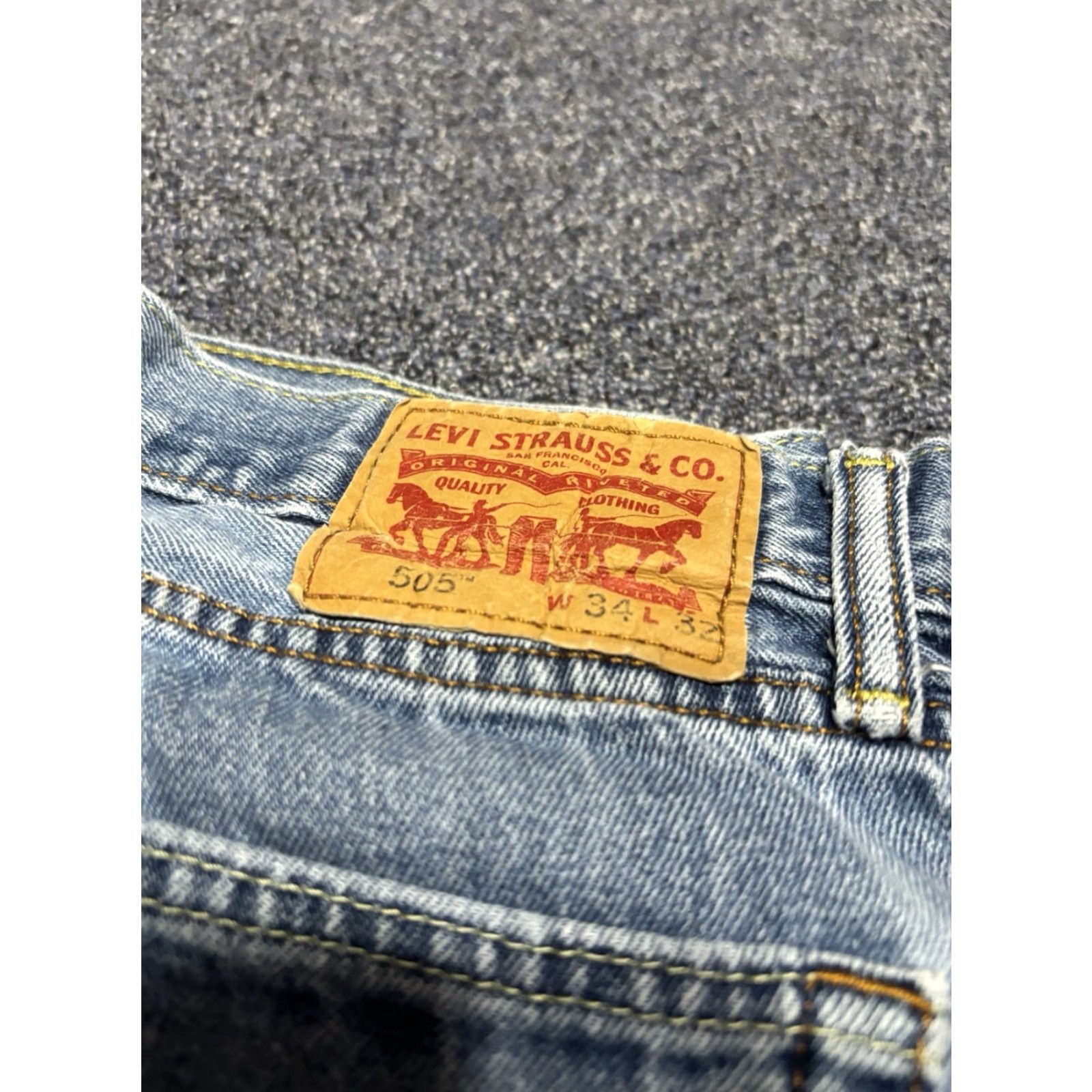 Levi's Levi's 505 Jeans Men's 34 x 32 Regular Straight Denim Blue Size US 34 / EU 50 - 5 Thumbnail