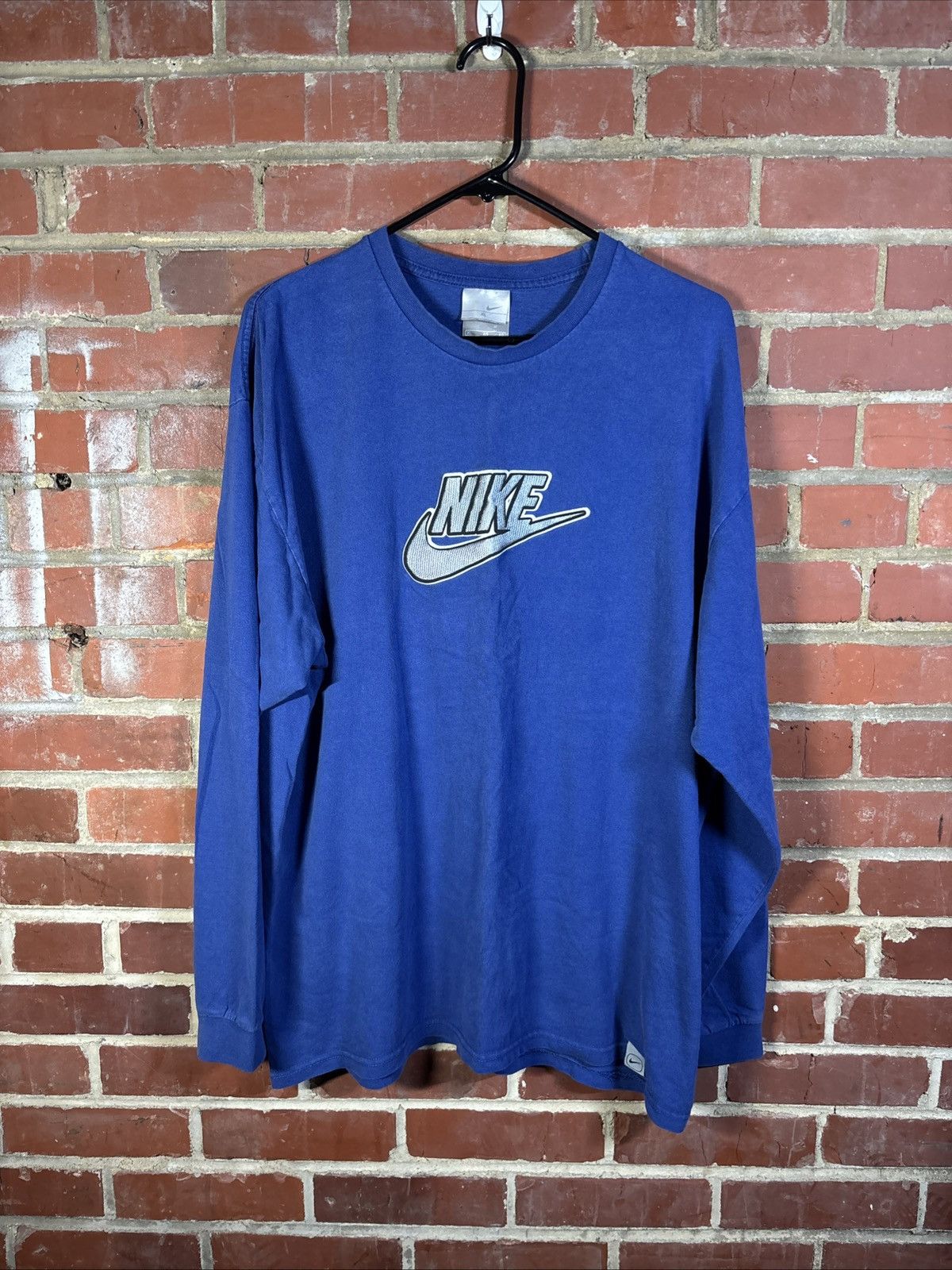 Nike Vintage Y2k Nike Shirt 2000s Silver Tag Swoosh Spell Out XL Size US XL / EU 56 / 4 - 1 Thumbnail