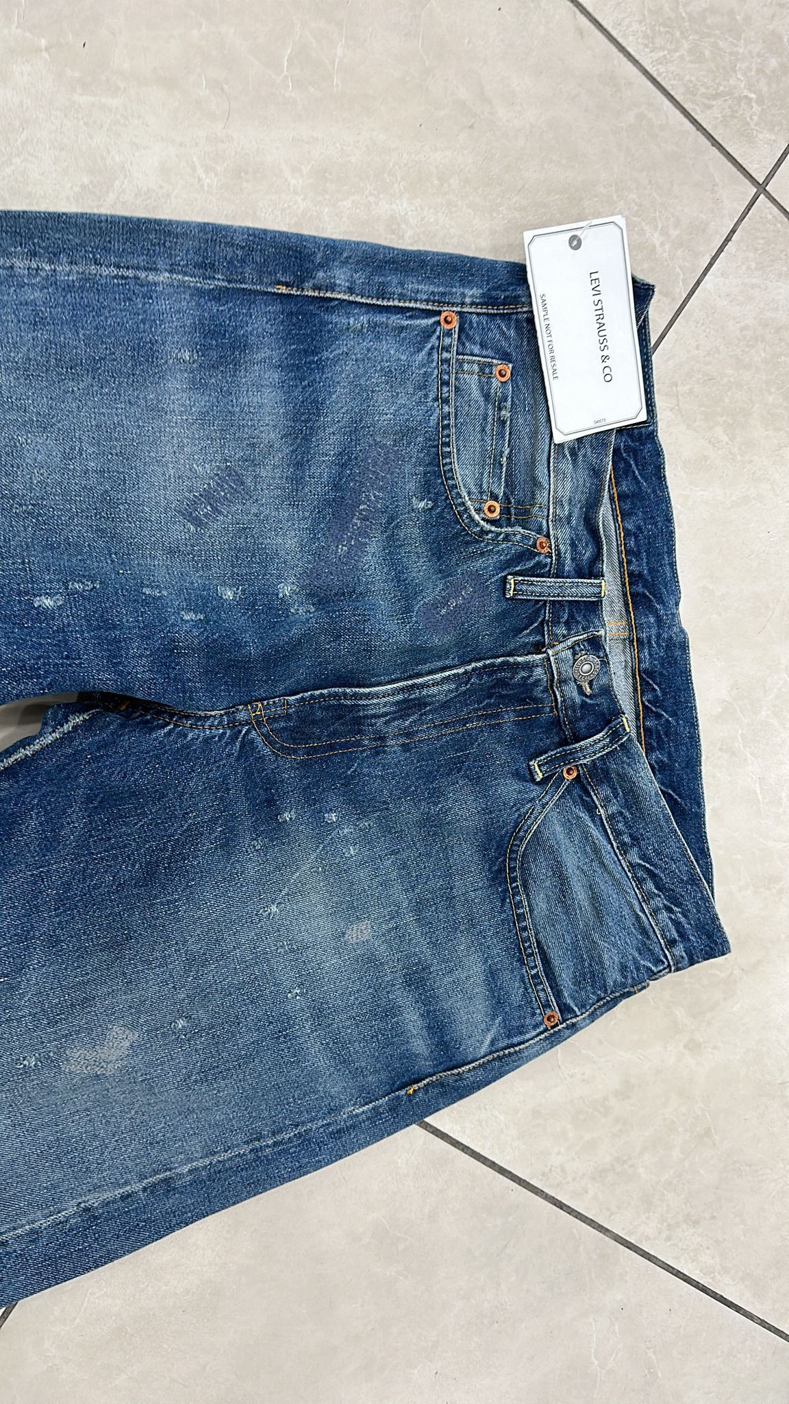 Levi's Vintage Clothing LVC SAMPLE Levi's Vintage Clothing 1954 501XX Selvedge Jean Size US 32 / EU 48 - 6 Thumbnail