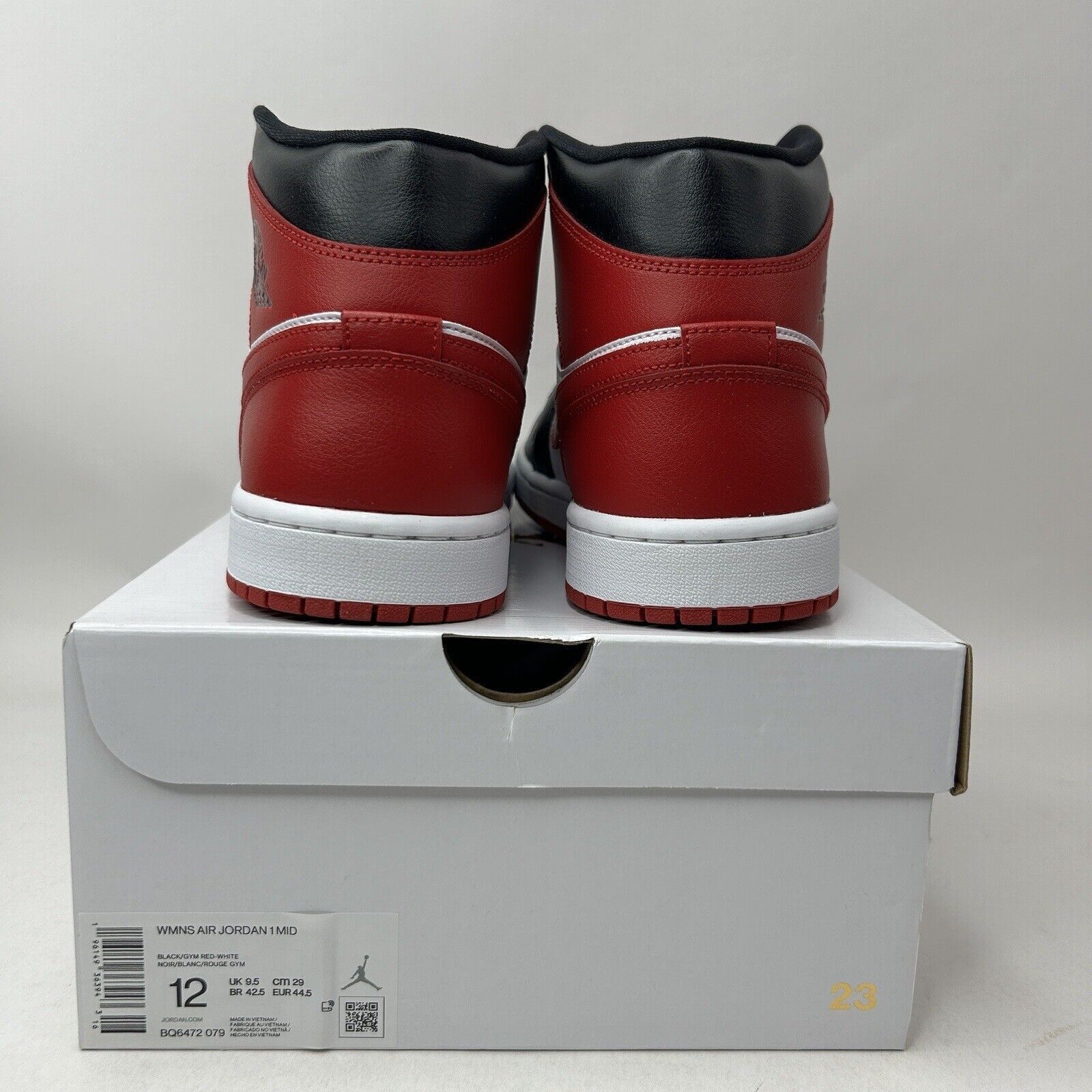 Nike Nike Air Jordan 1 Mid Retro “Bred Toe” 2023 Size US 10.5 / EU 43-44 - 4 Thumbnail