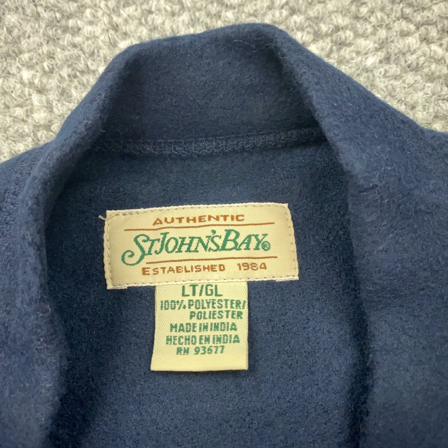 Vintage St Johns Bay Henley Pullover Mens Large Tall Heavyweight Polyester Casual NOS Size US L / EU 52-54 / 3 - 4 Thumbnail