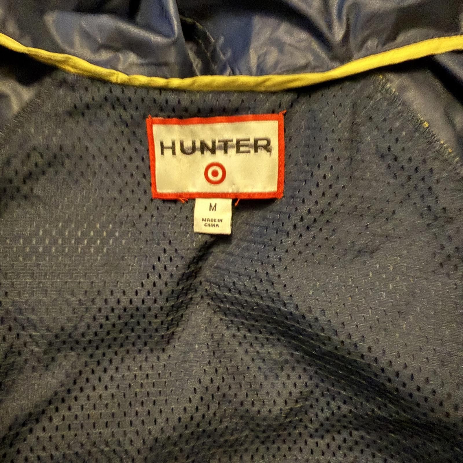 Hunter Hunter Women's Lightweight Vest Hood - Navy Yellow Medium Size M / US 6-8 / IT 42-44 - 3 Thumbnail